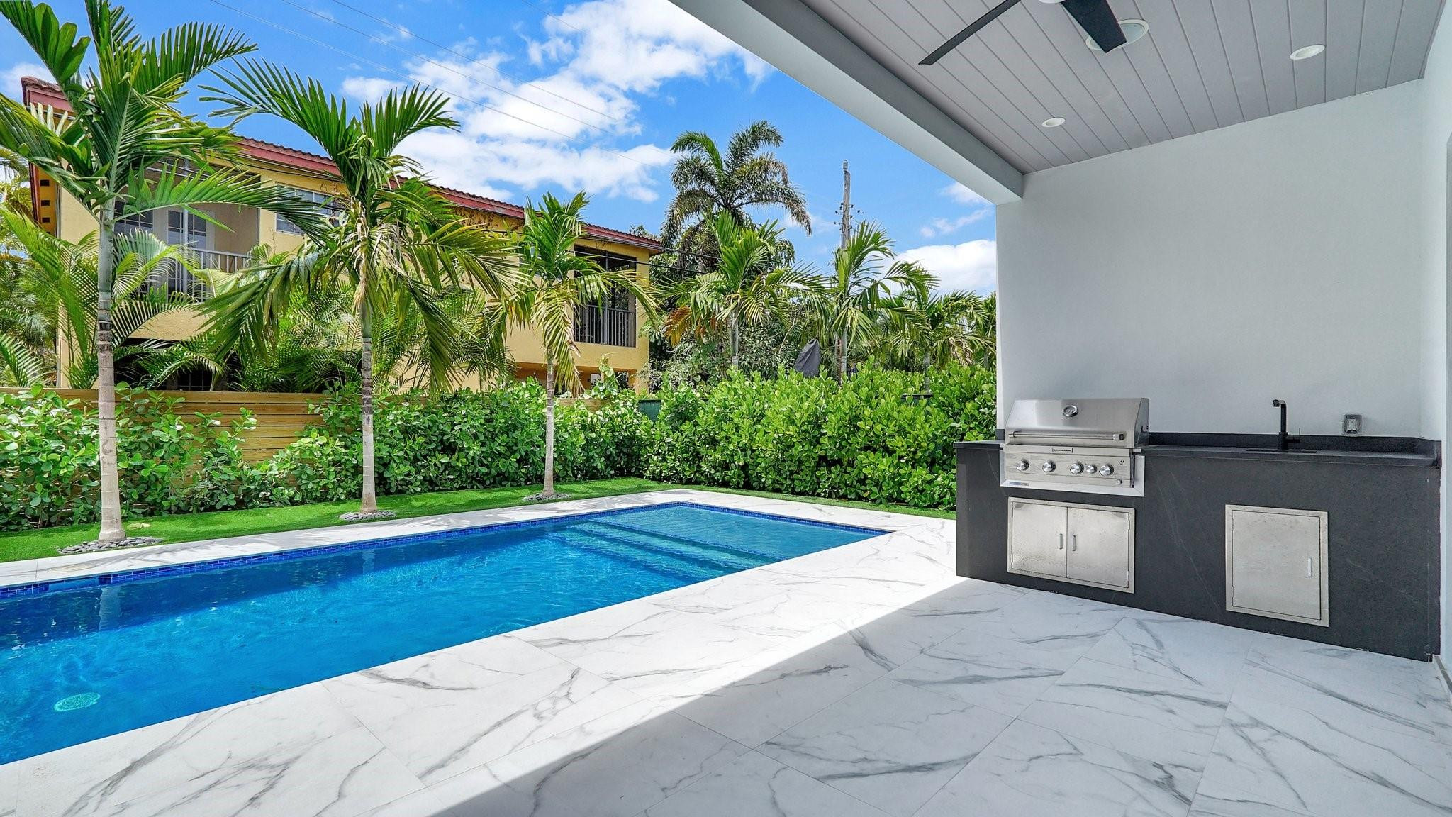 1620 NE 5TH #B, Fort Lauderdale FL 33301