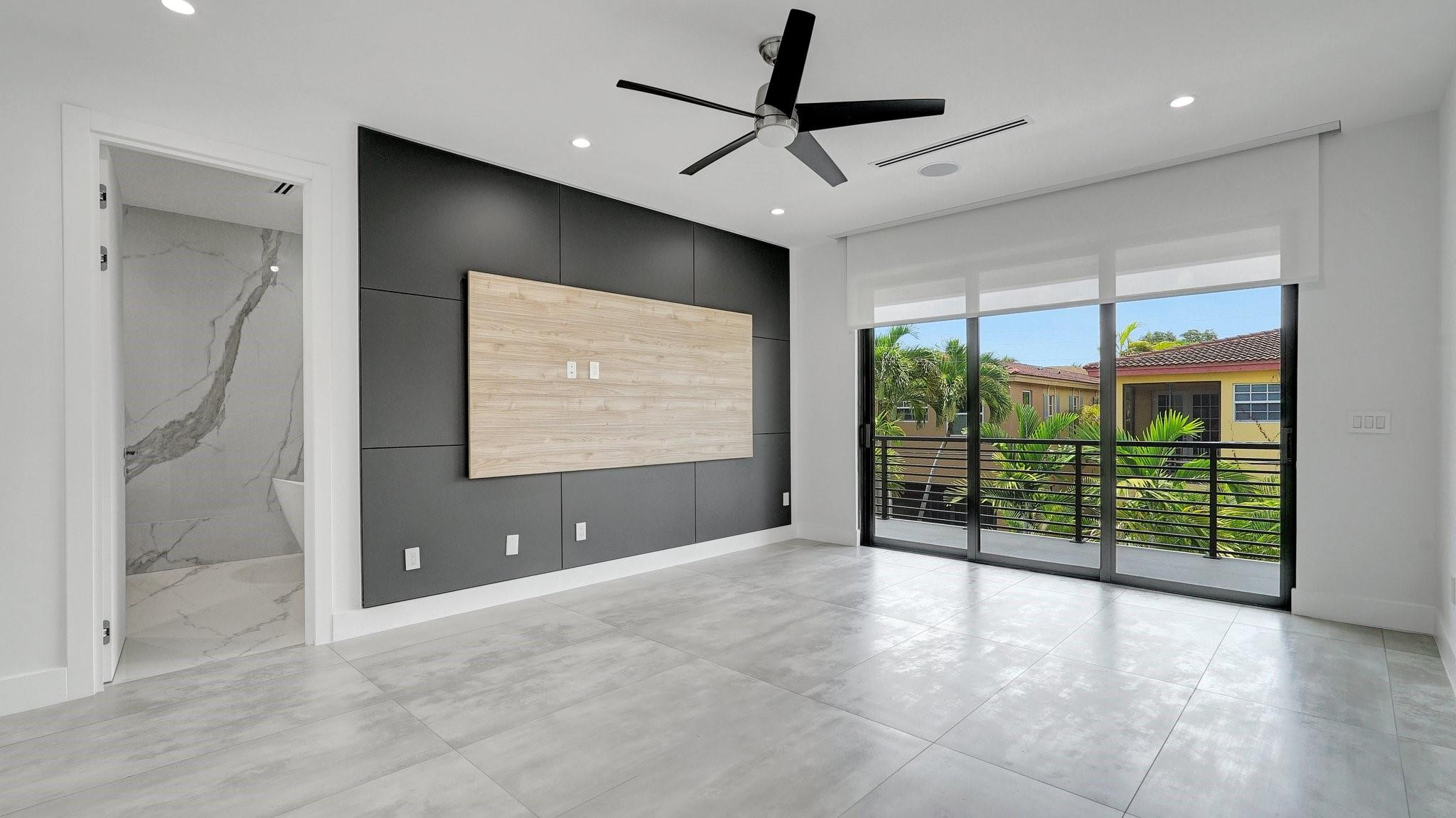 1620 NE 5TH #B, Fort Lauderdale FL 33301