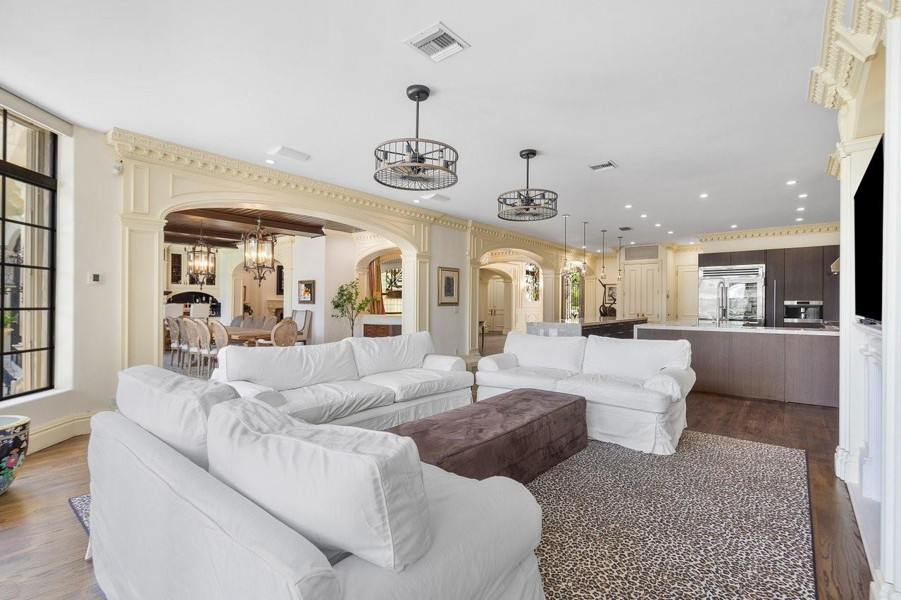 1721 SE 9TH, Fort Lauderdale FL 33316
