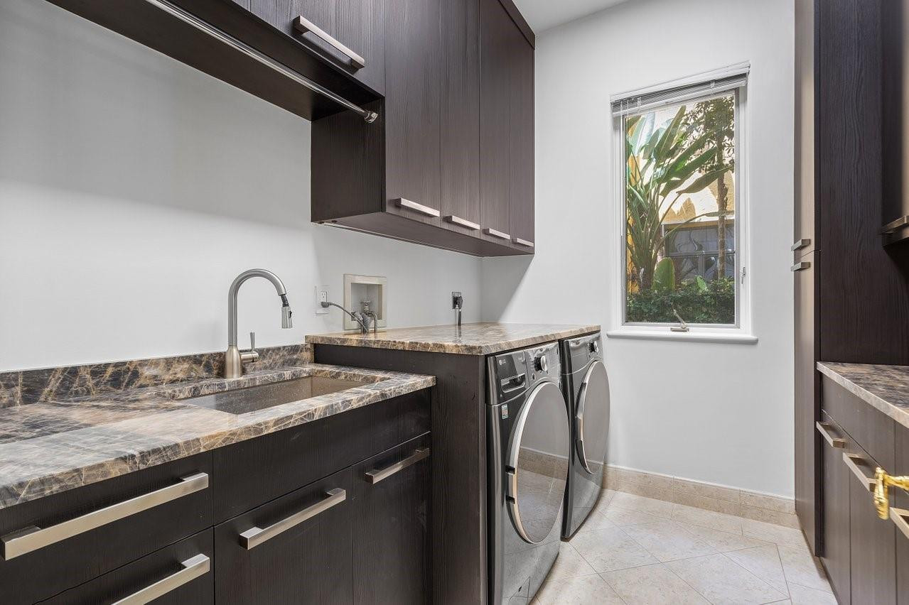 1721 SE 9TH, Fort Lauderdale FL 33316