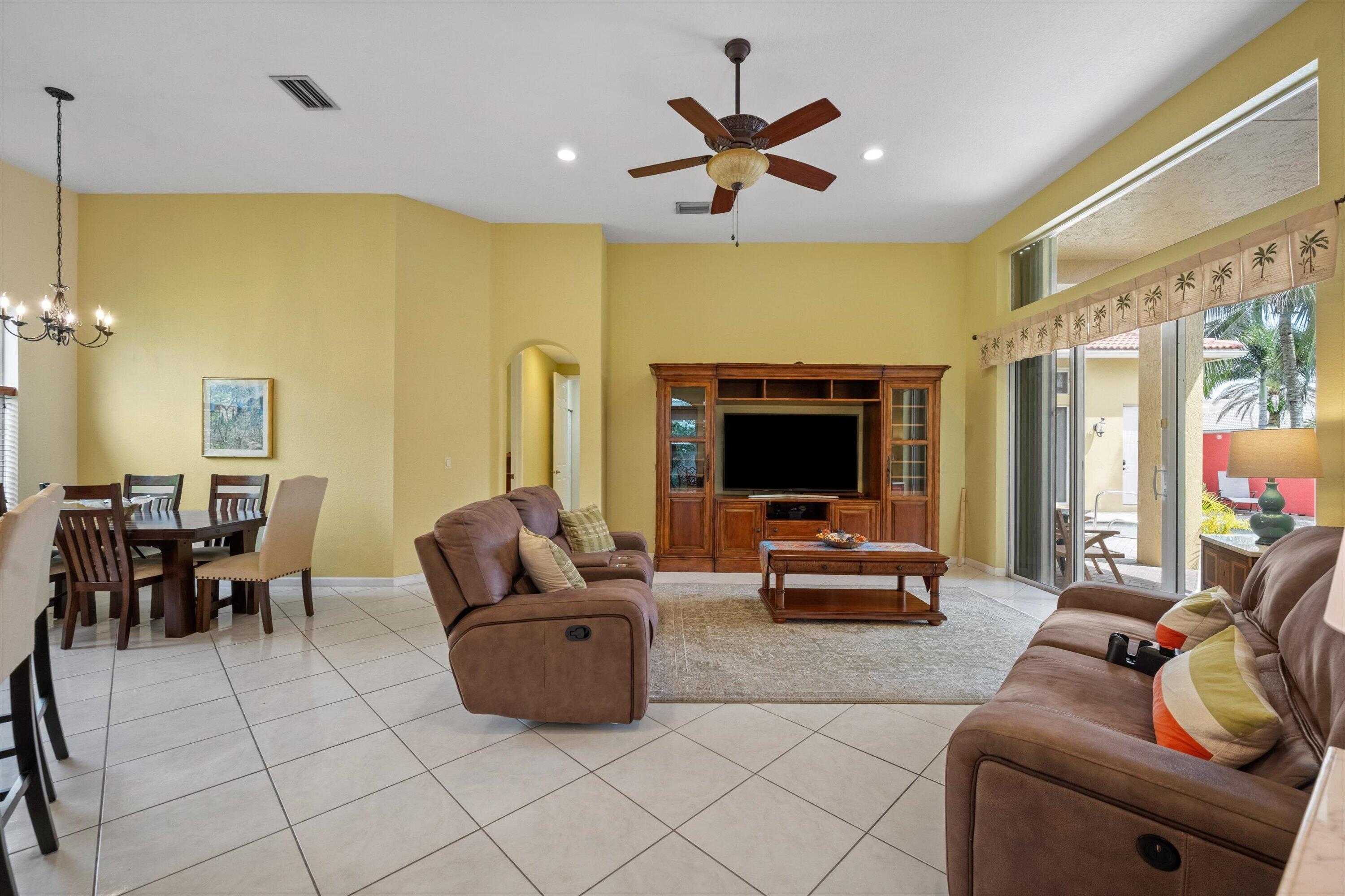 1867 Waldorf, Royal Palm Beach FL 33411
