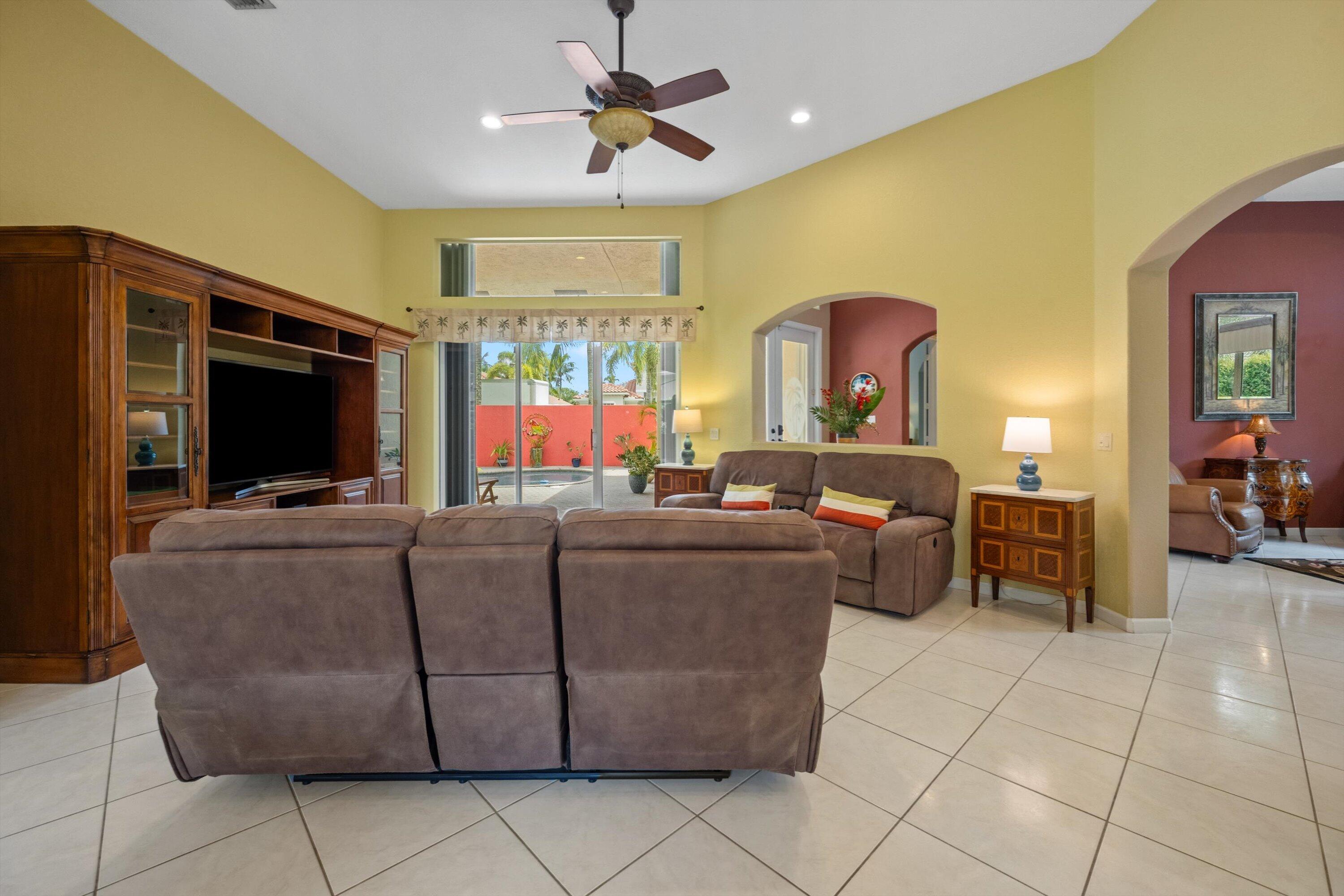 1867 Waldorf, Royal Palm Beach FL 33411