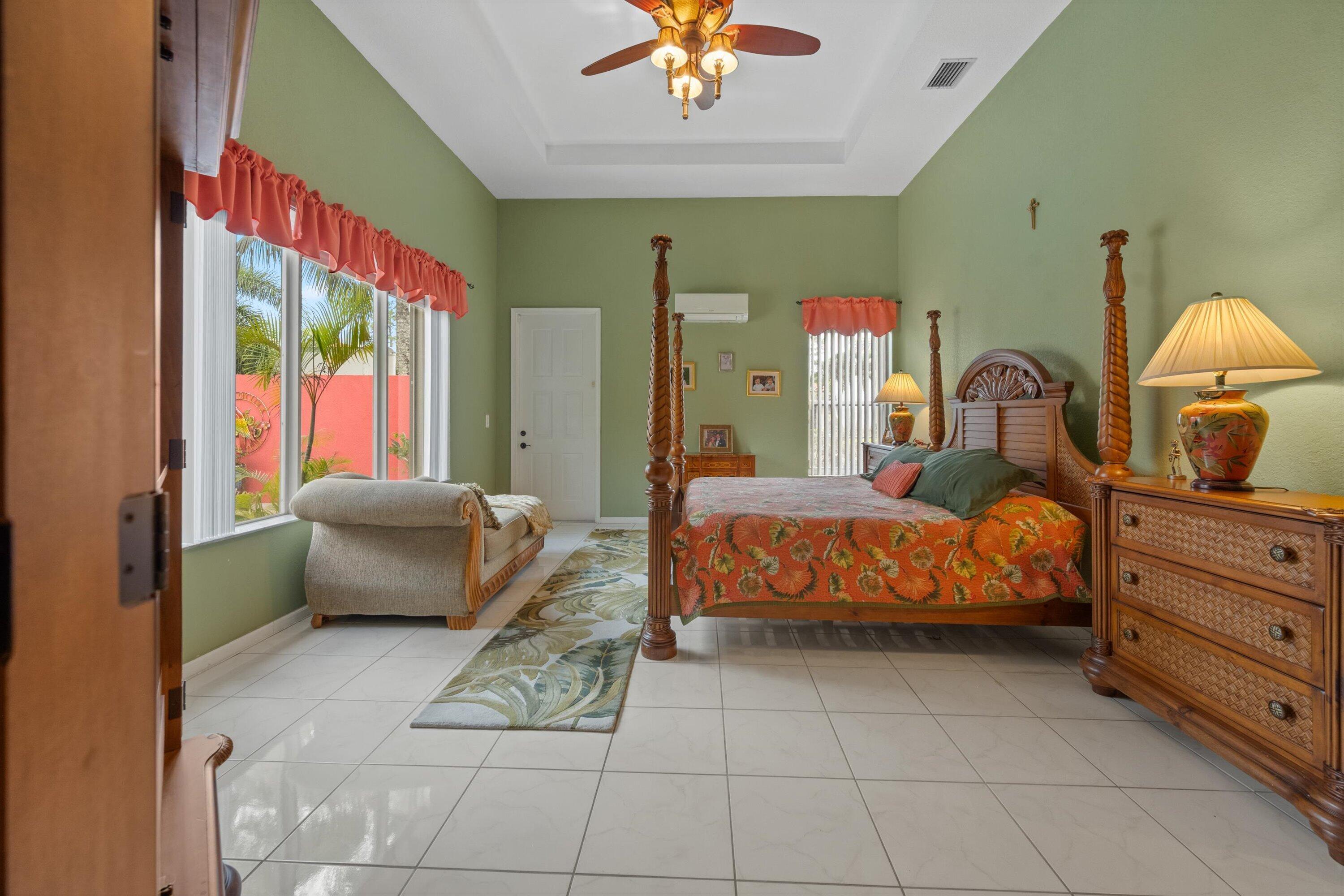 1867 Waldorf, Royal Palm Beach FL 33411