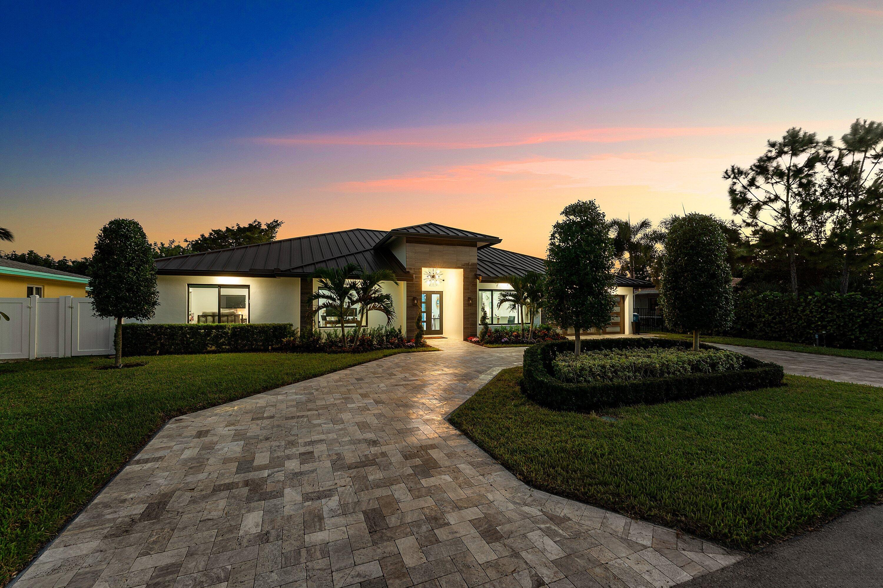 918 SW 28th, Boynton Beach FL 33435