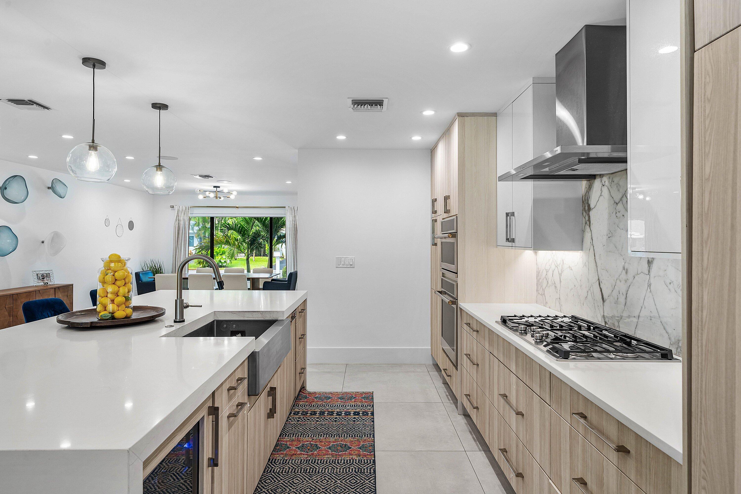918 SW 28th, Boynton Beach FL 33435