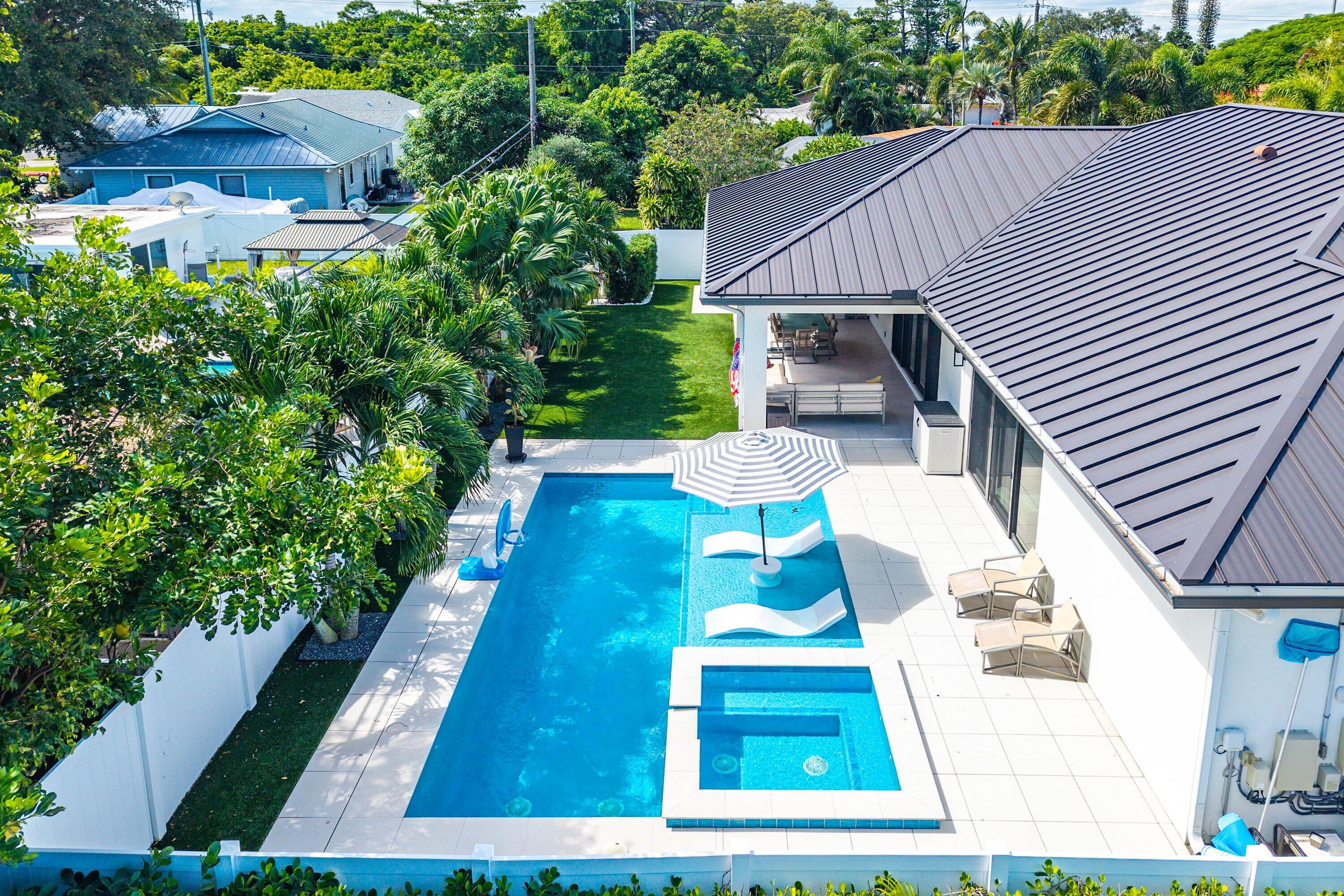 918 SW 28th, Boynton Beach FL 33435