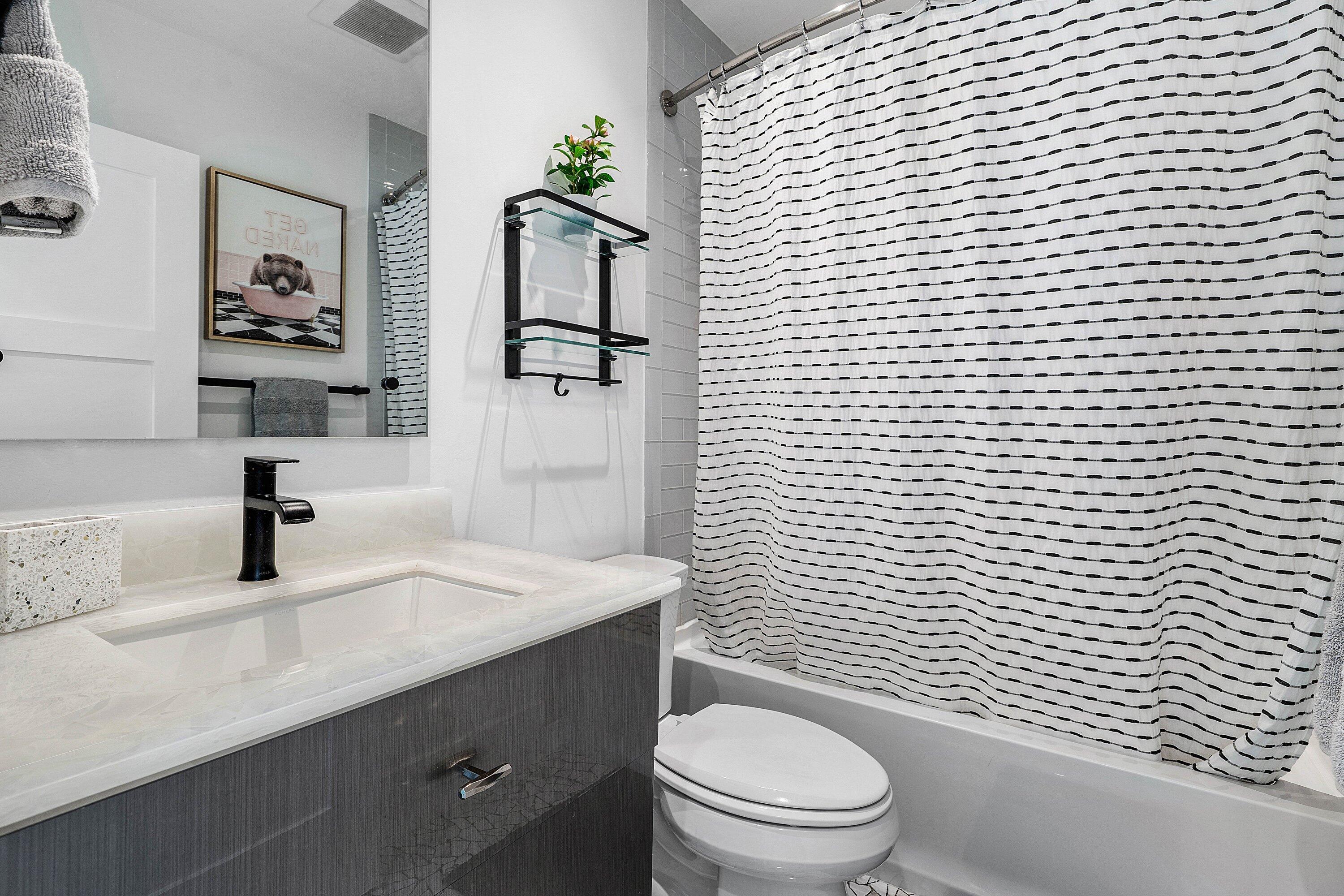 918 SW 28th, Boynton Beach FL 33435