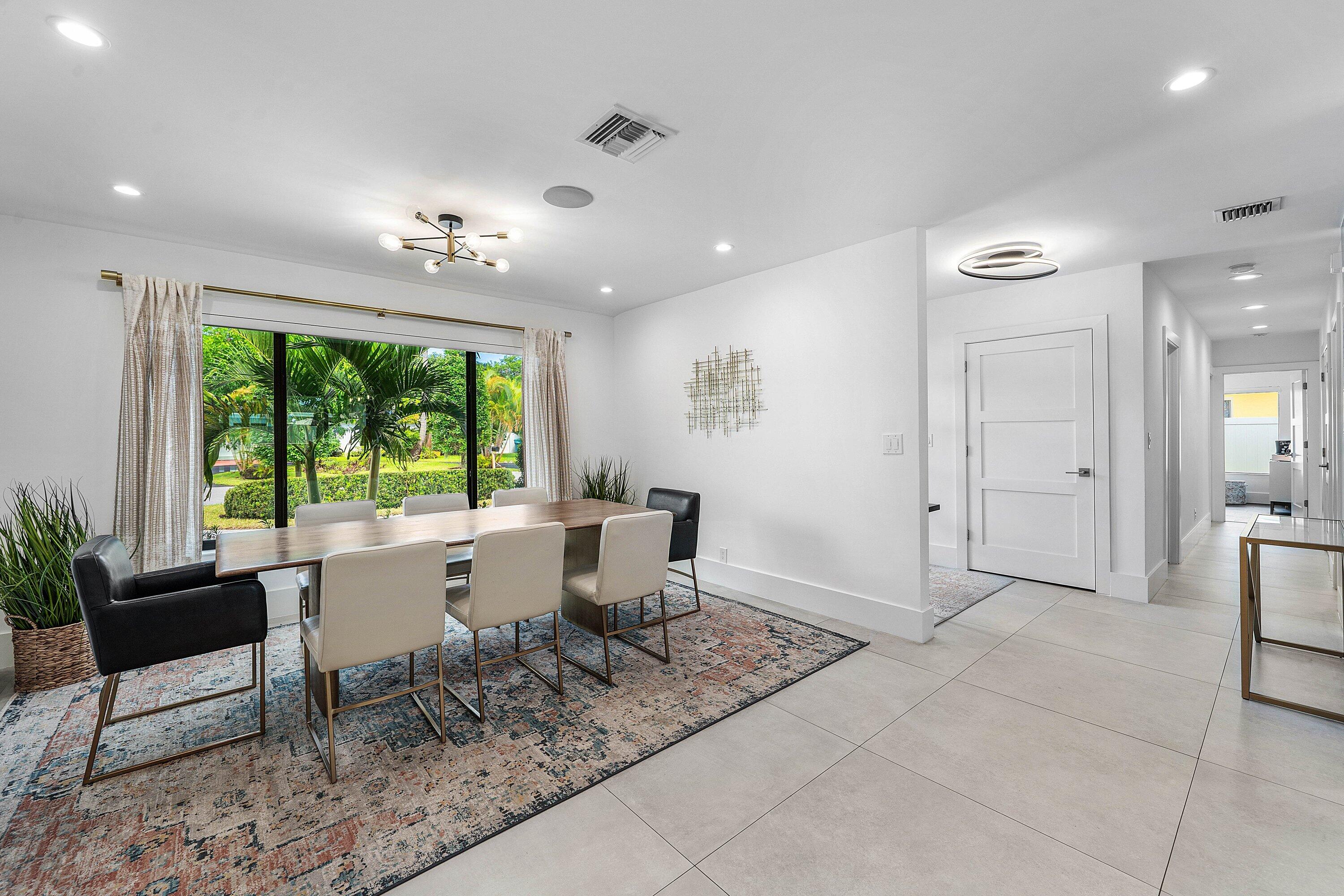 918 SW 28th, Boynton Beach FL 33435