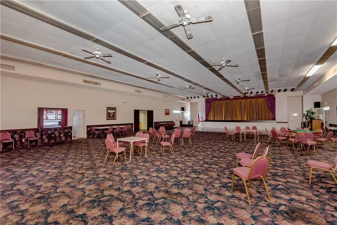 7230 Lake Cir #205, Margate FL 33063