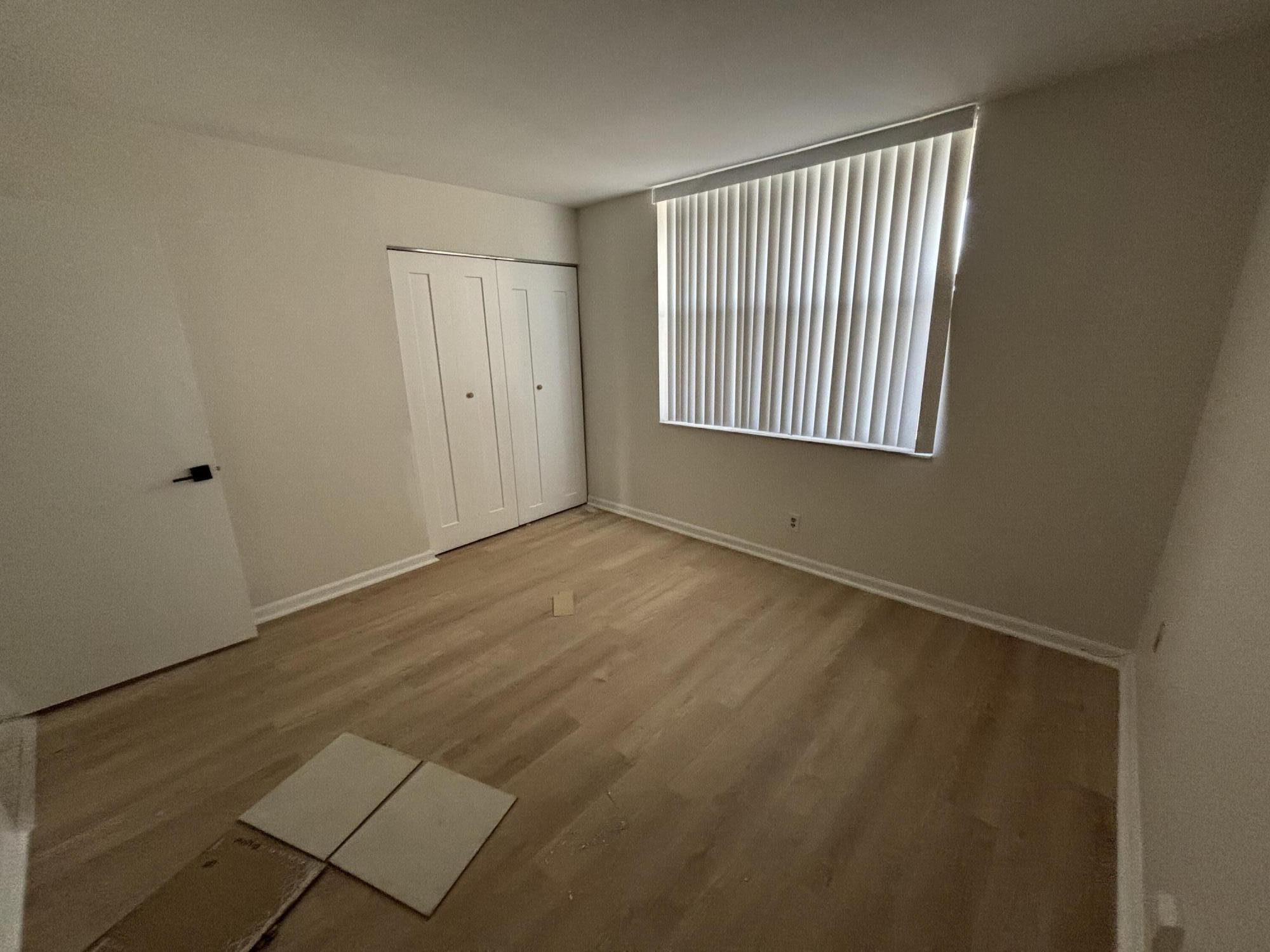 7230 Lake Cir #205, Margate FL 33063