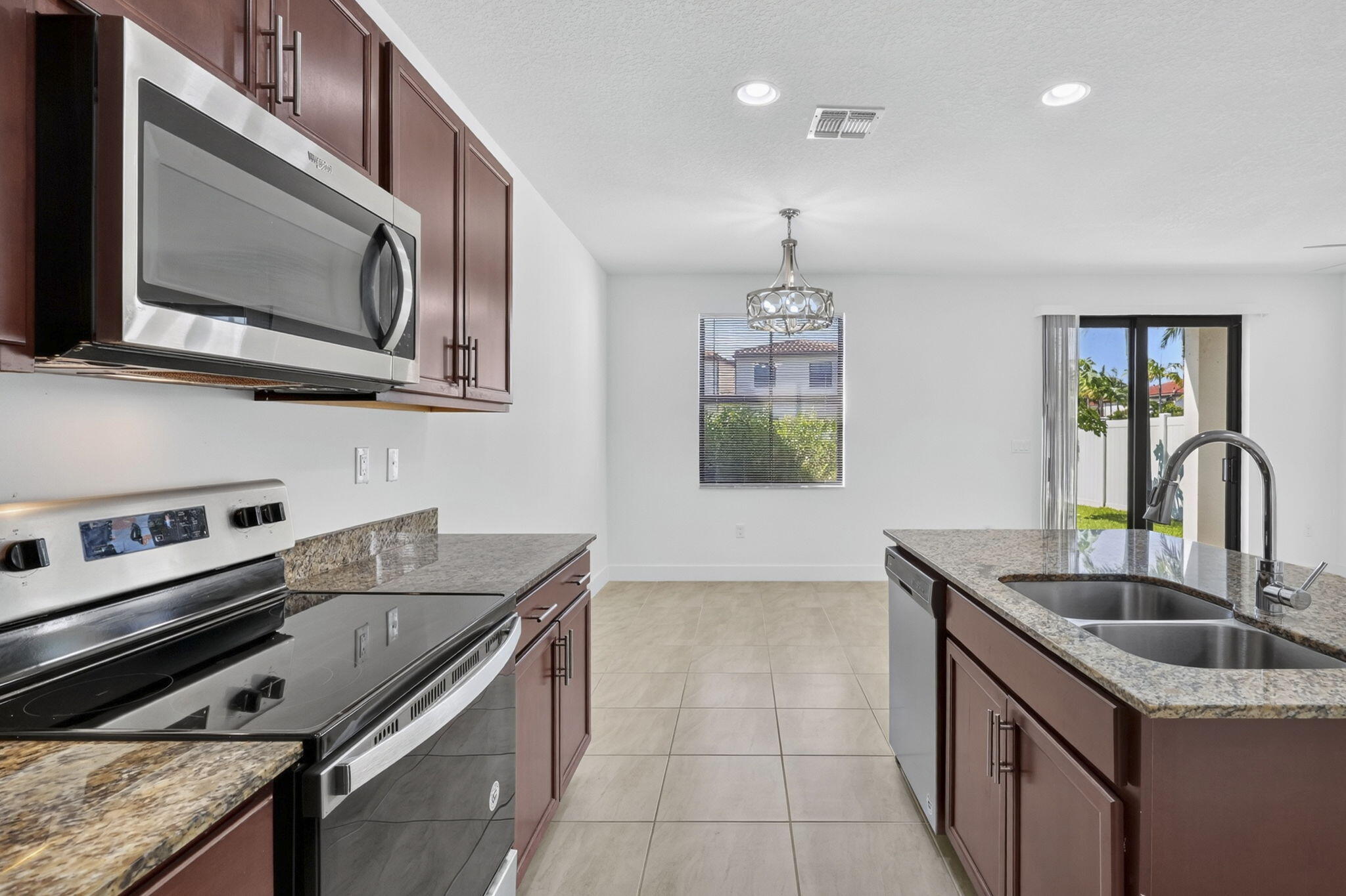 4009 SEQUOIA, Riviera Beach FL 33410