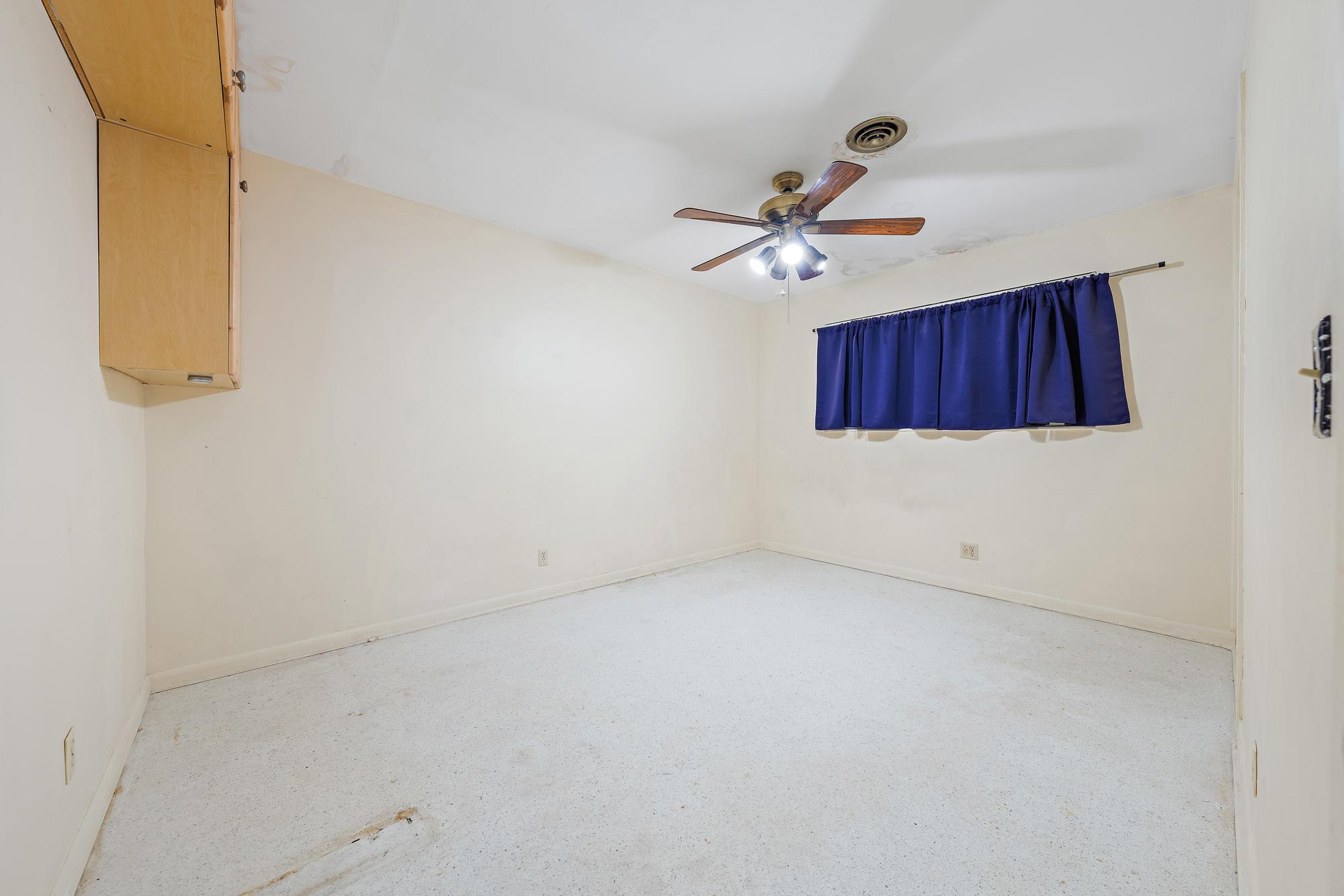 216 TAM O SHANTER, Palm Springs FL 33461