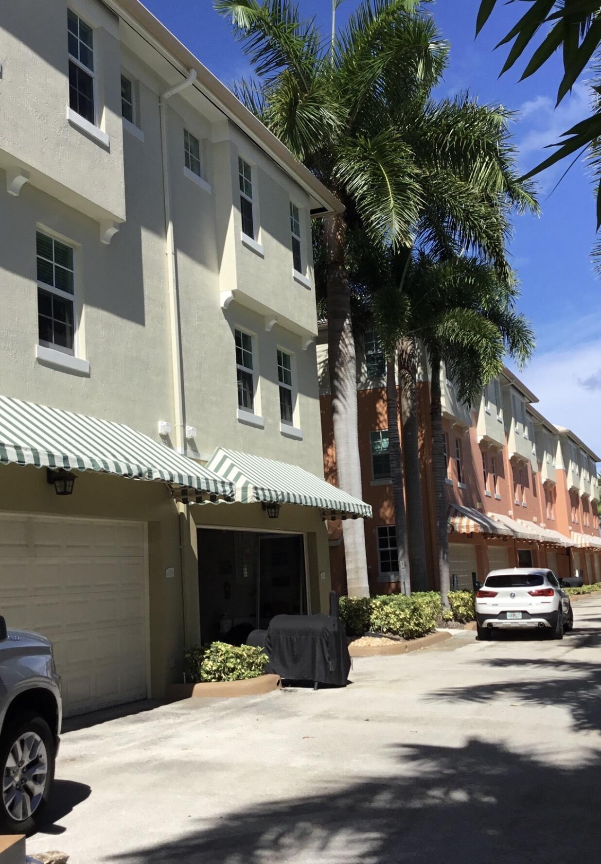 236 Moorings, Lantana FL 33462