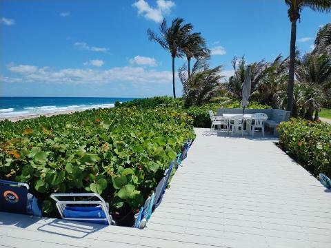 5500 OLD OCEAN #210, Ocean Ridge FL 33435