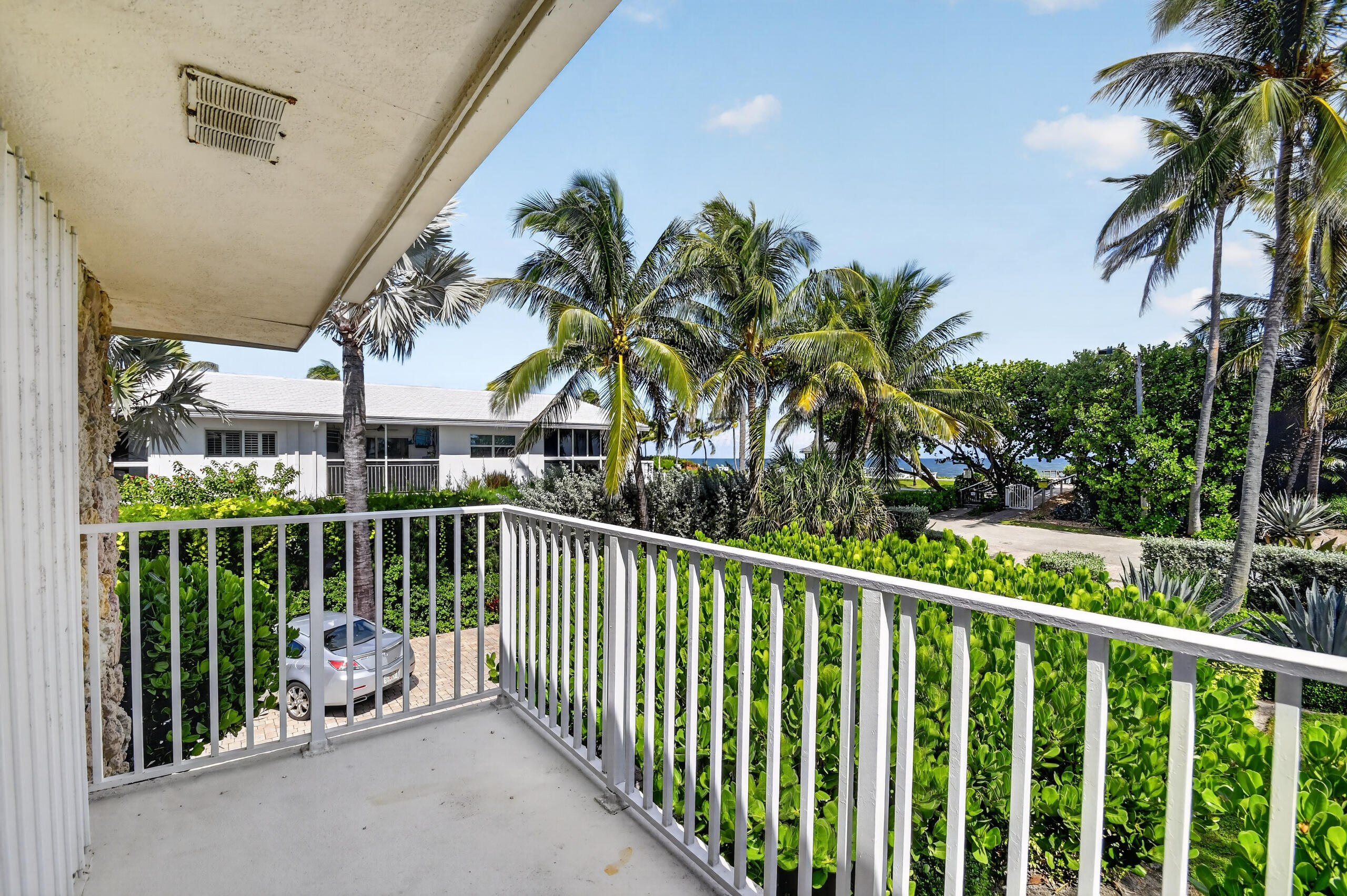 5500 OLD OCEAN #210, Ocean Ridge FL 33435