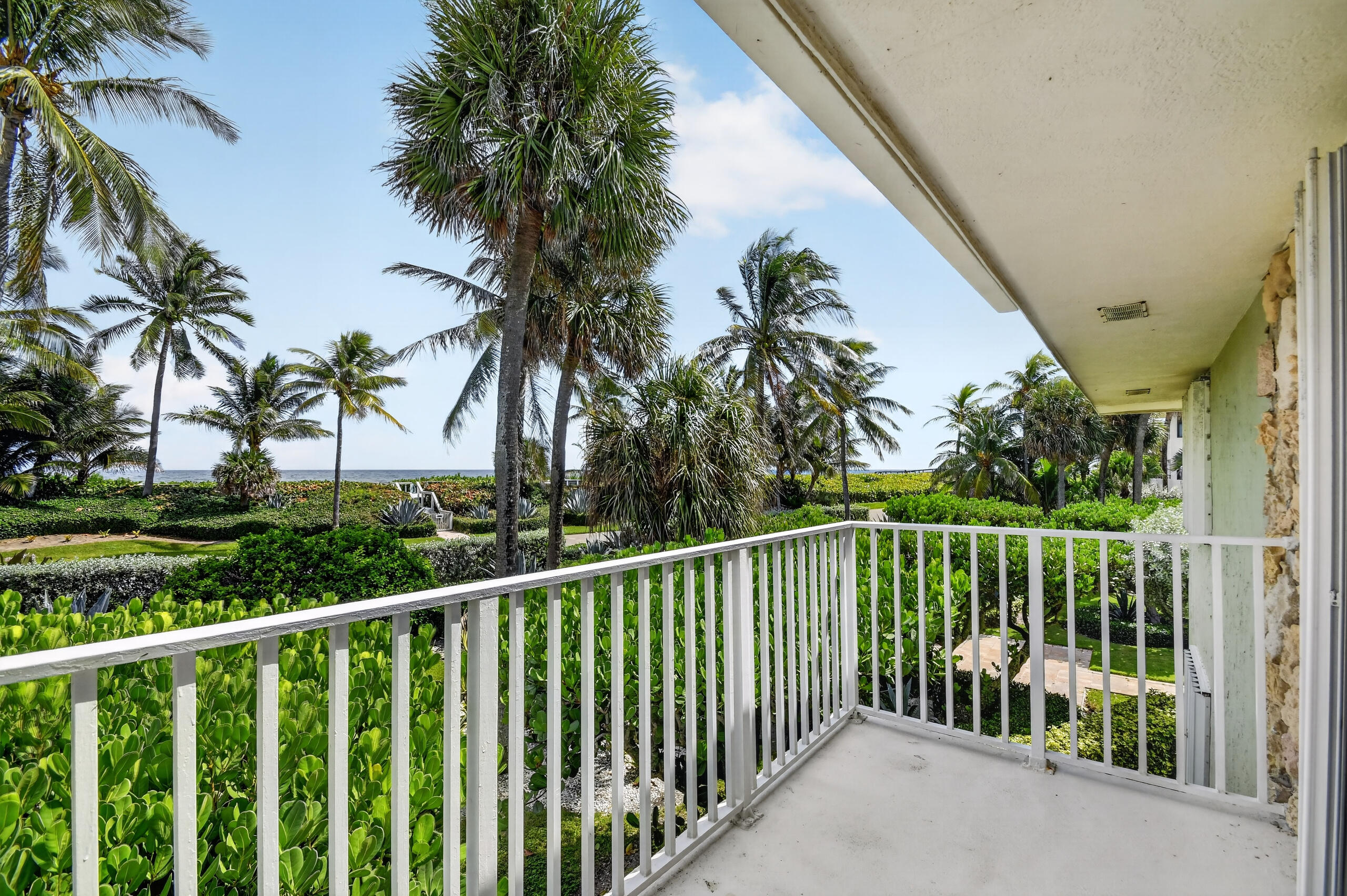 5500 OLD OCEAN #210, Ocean Ridge FL 33435