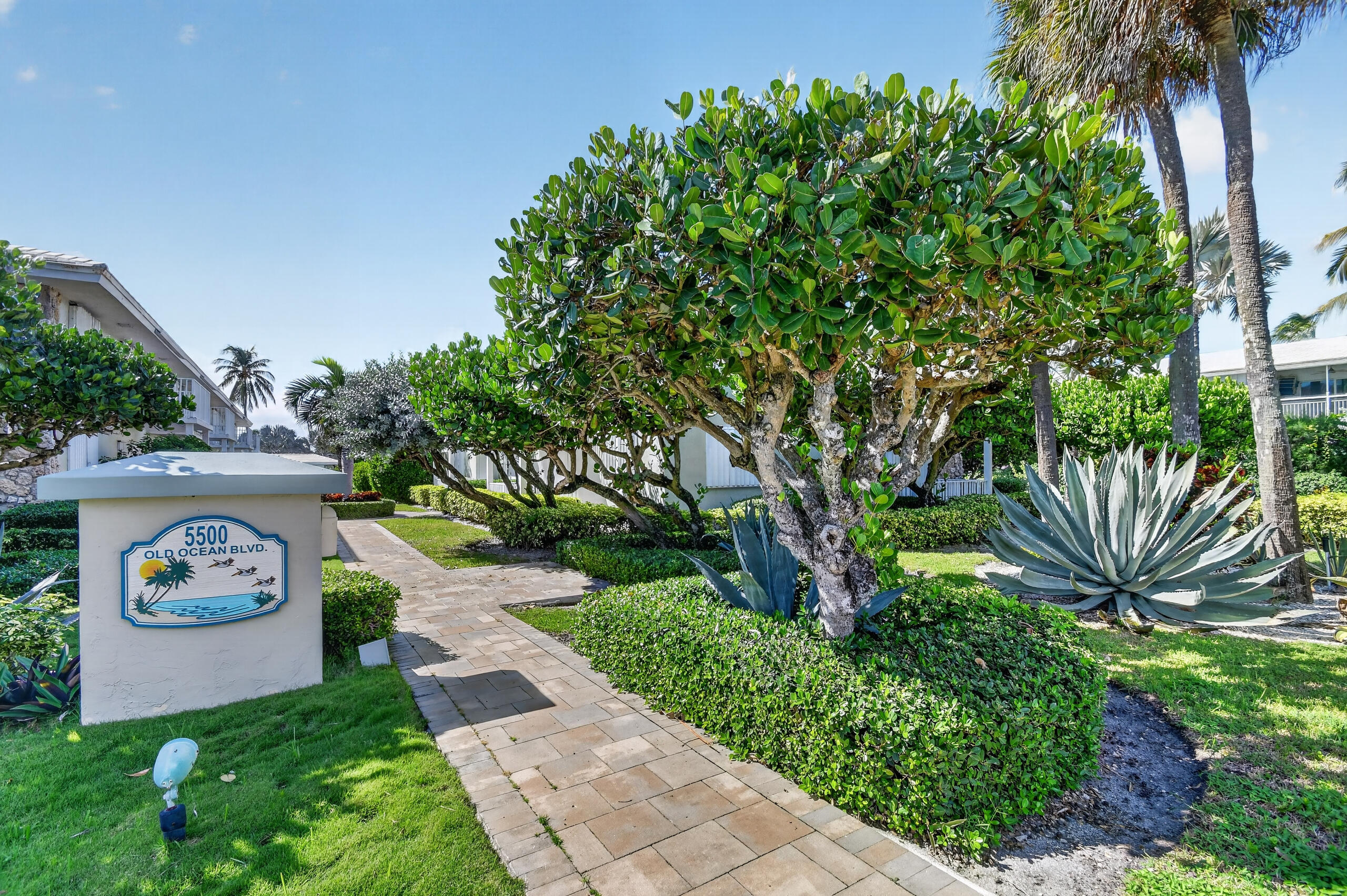5500 OLD OCEAN #210, Ocean Ridge FL 33435