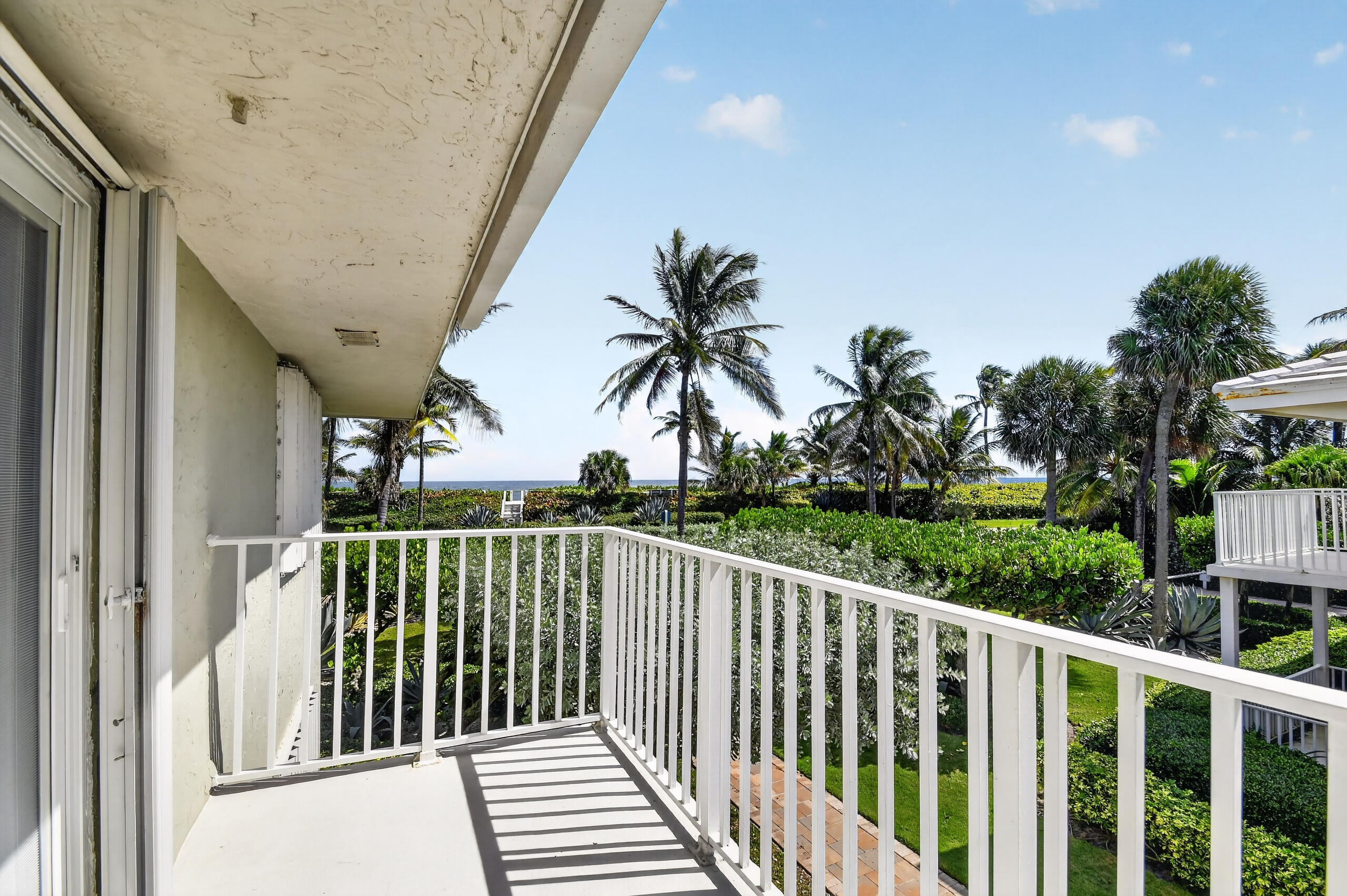 5500 OLD OCEAN #210, Ocean Ridge FL 33435