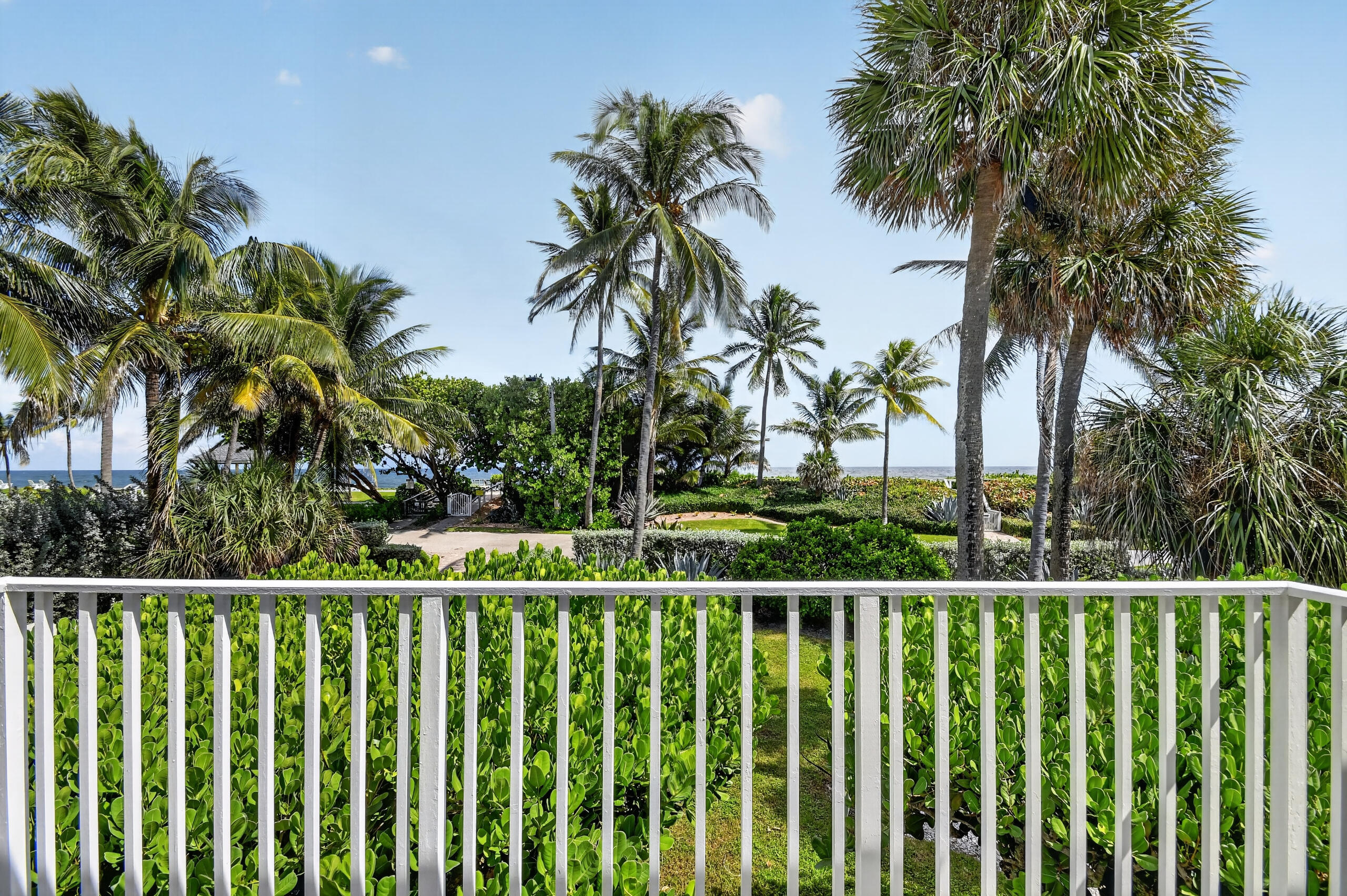 5500 OLD OCEAN #210, Ocean Ridge FL 33435