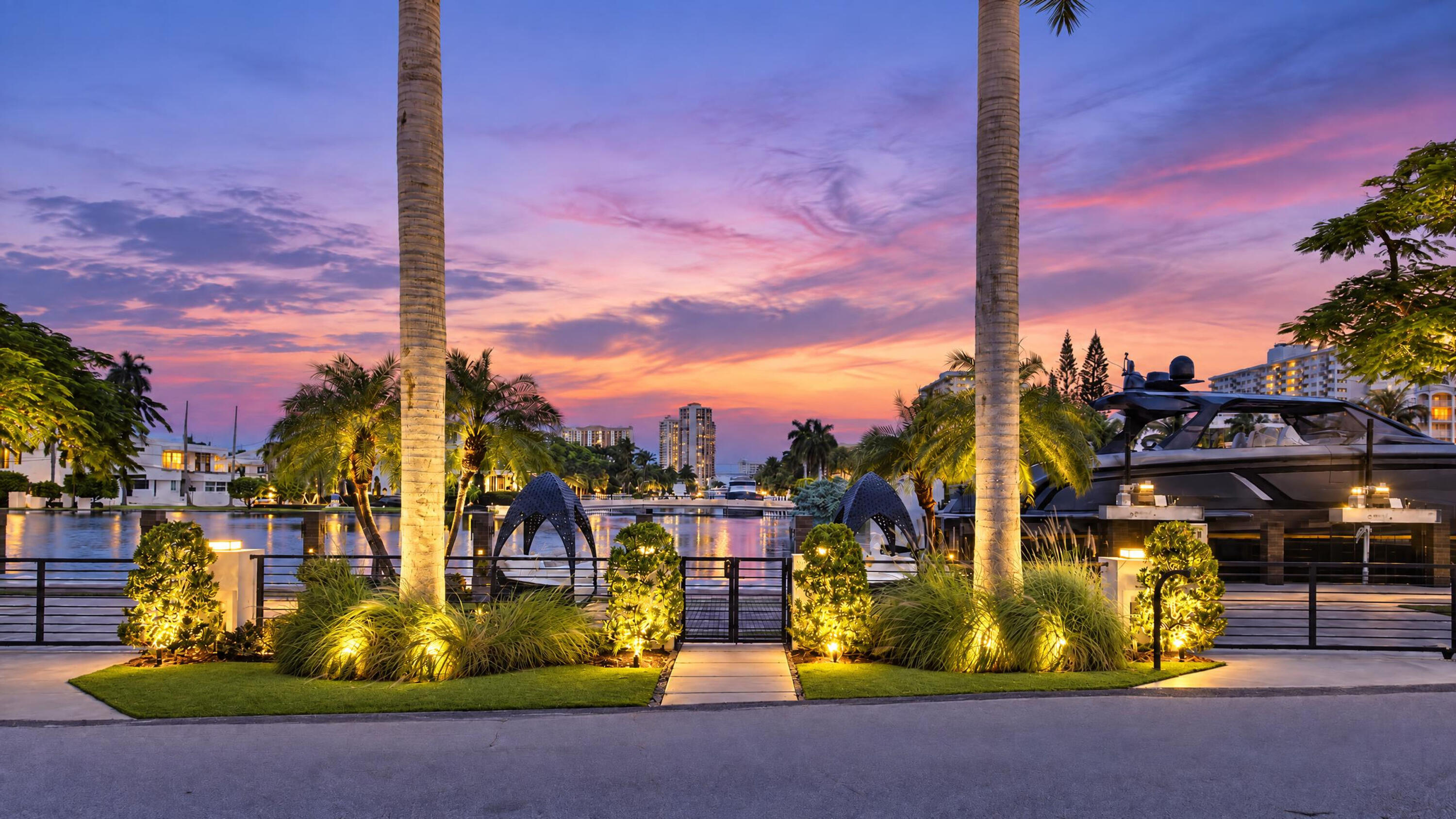 1 ROYAL PALM, Fort Lauderdale FL 33301