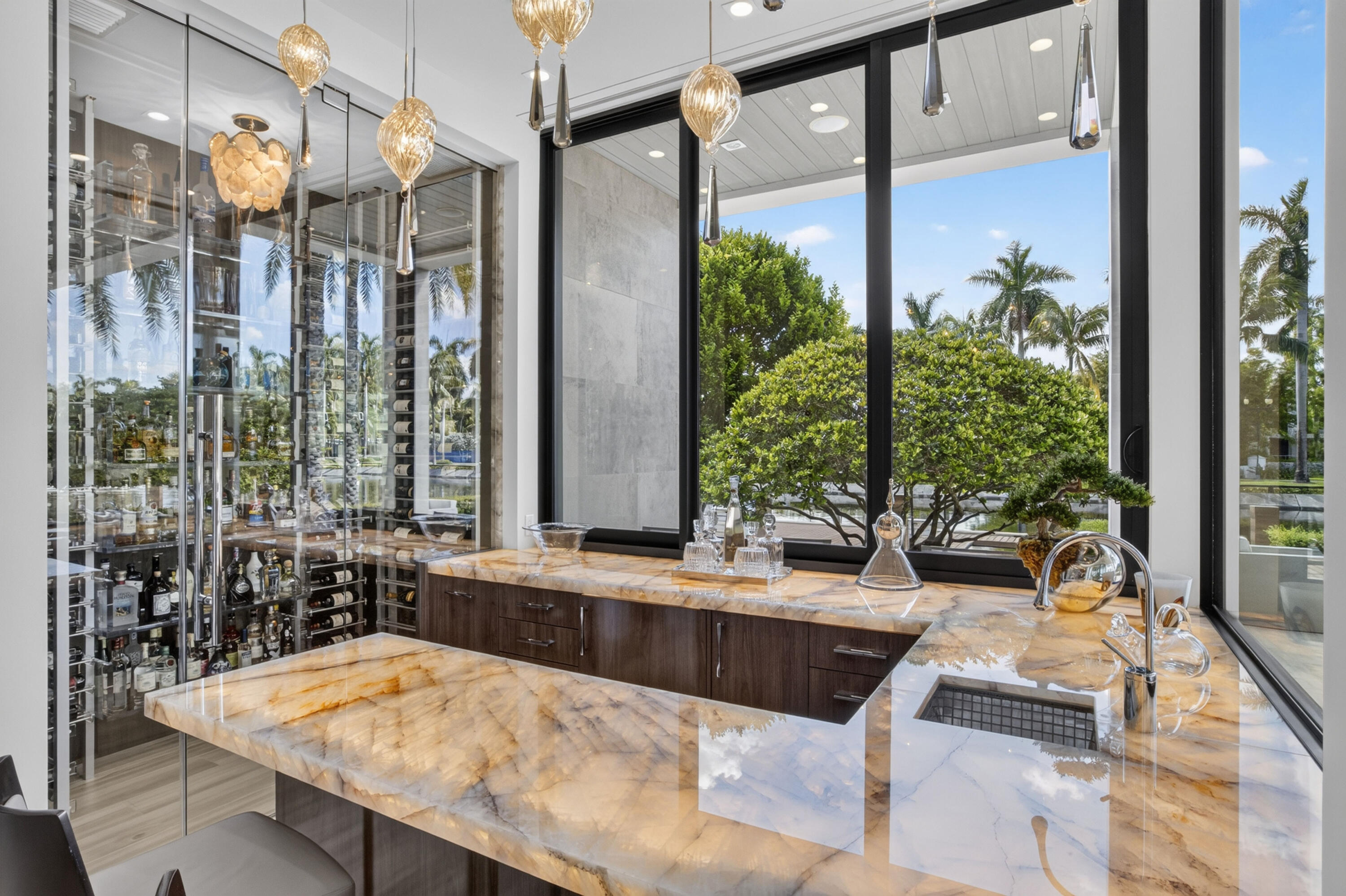 1 ROYAL PALM, Fort Lauderdale FL 33301