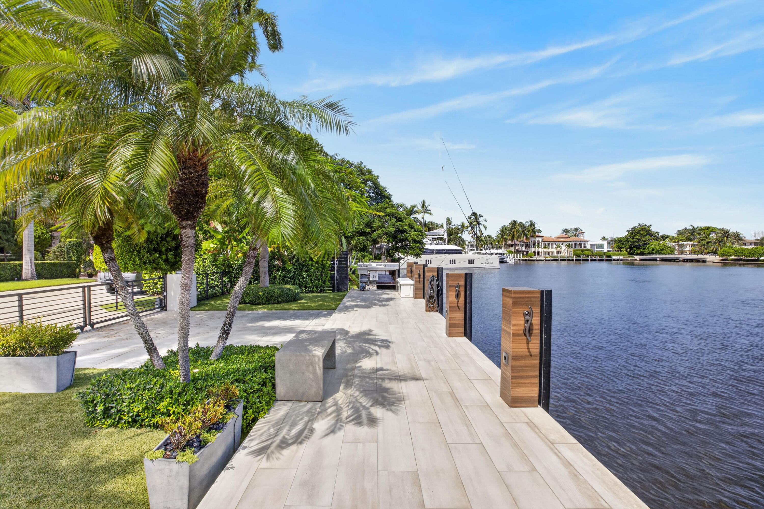1 ROYAL PALM, Fort Lauderdale FL 33301