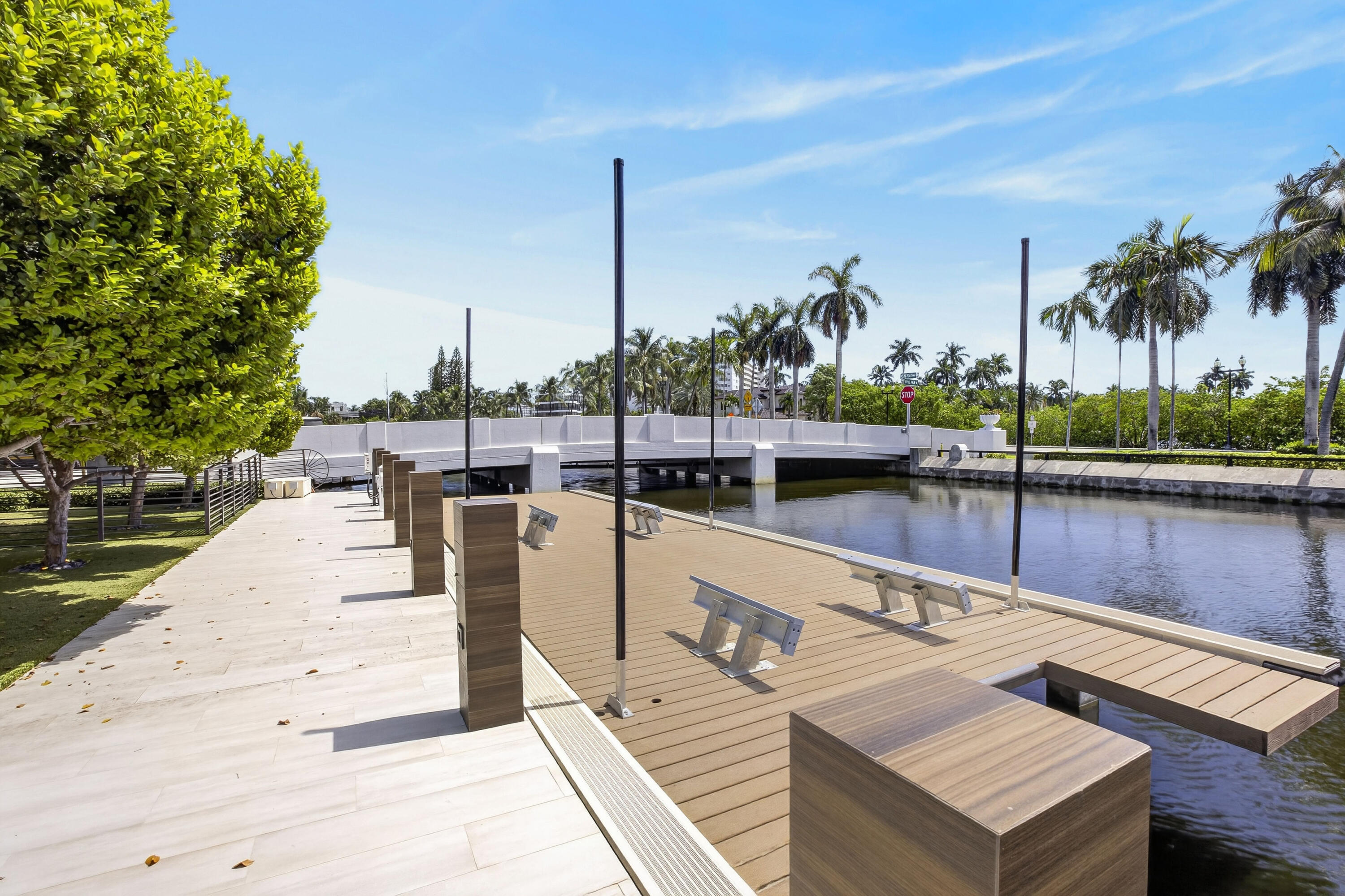 1 ROYAL PALM, Fort Lauderdale FL 33301