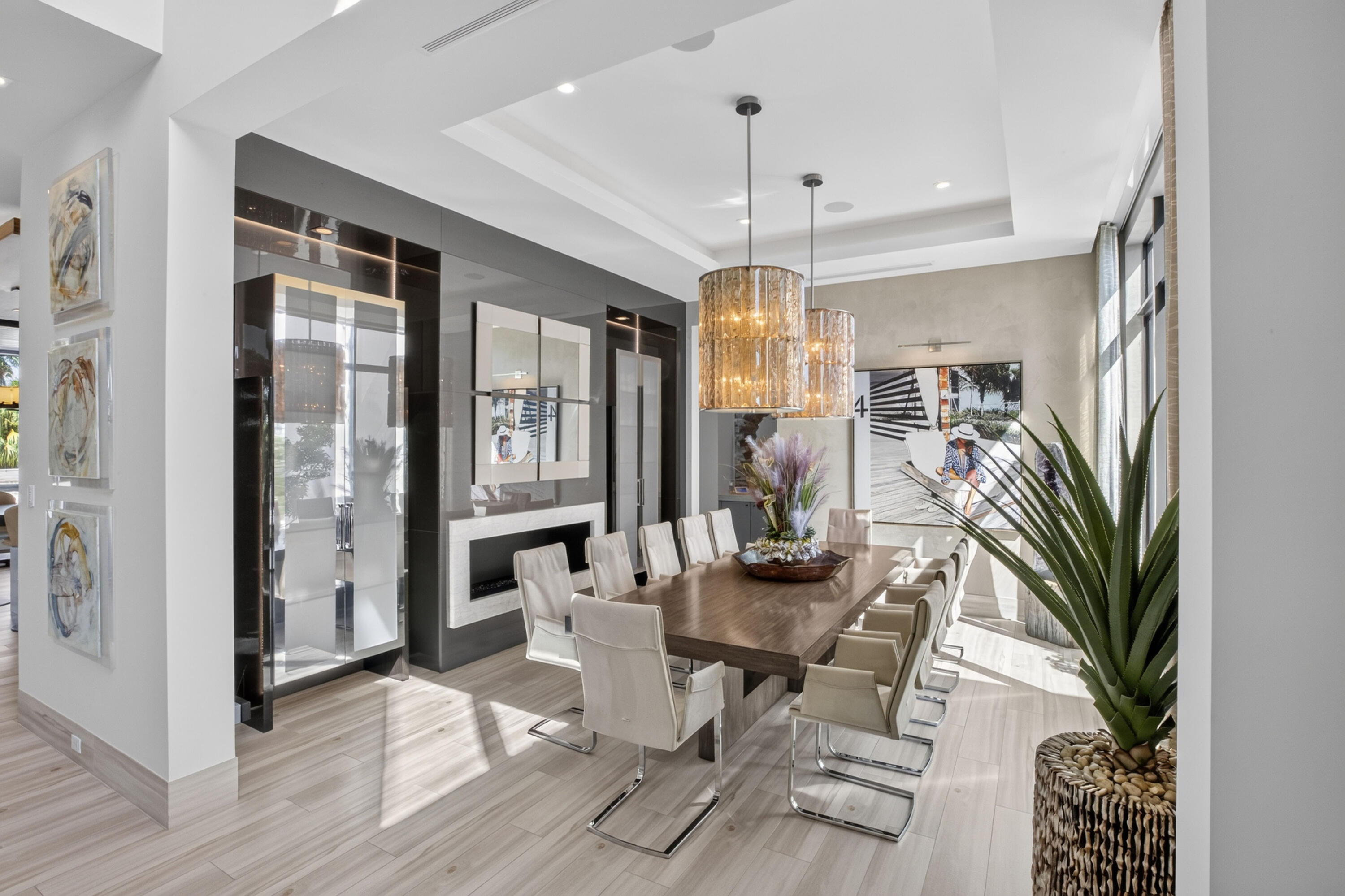 1 ROYAL PALM, Fort Lauderdale FL 33301