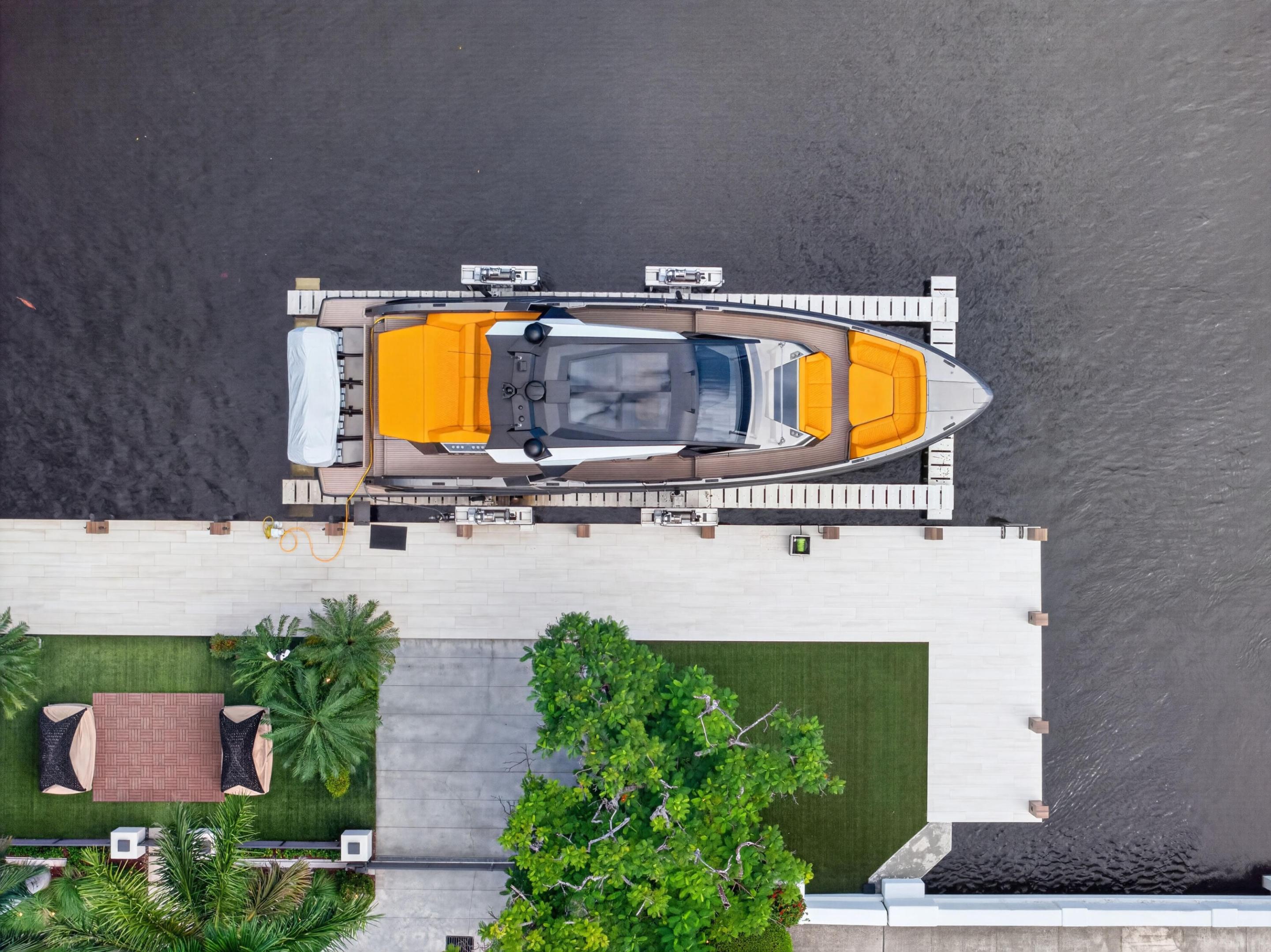 1 ROYAL PALM, Fort Lauderdale FL 33301