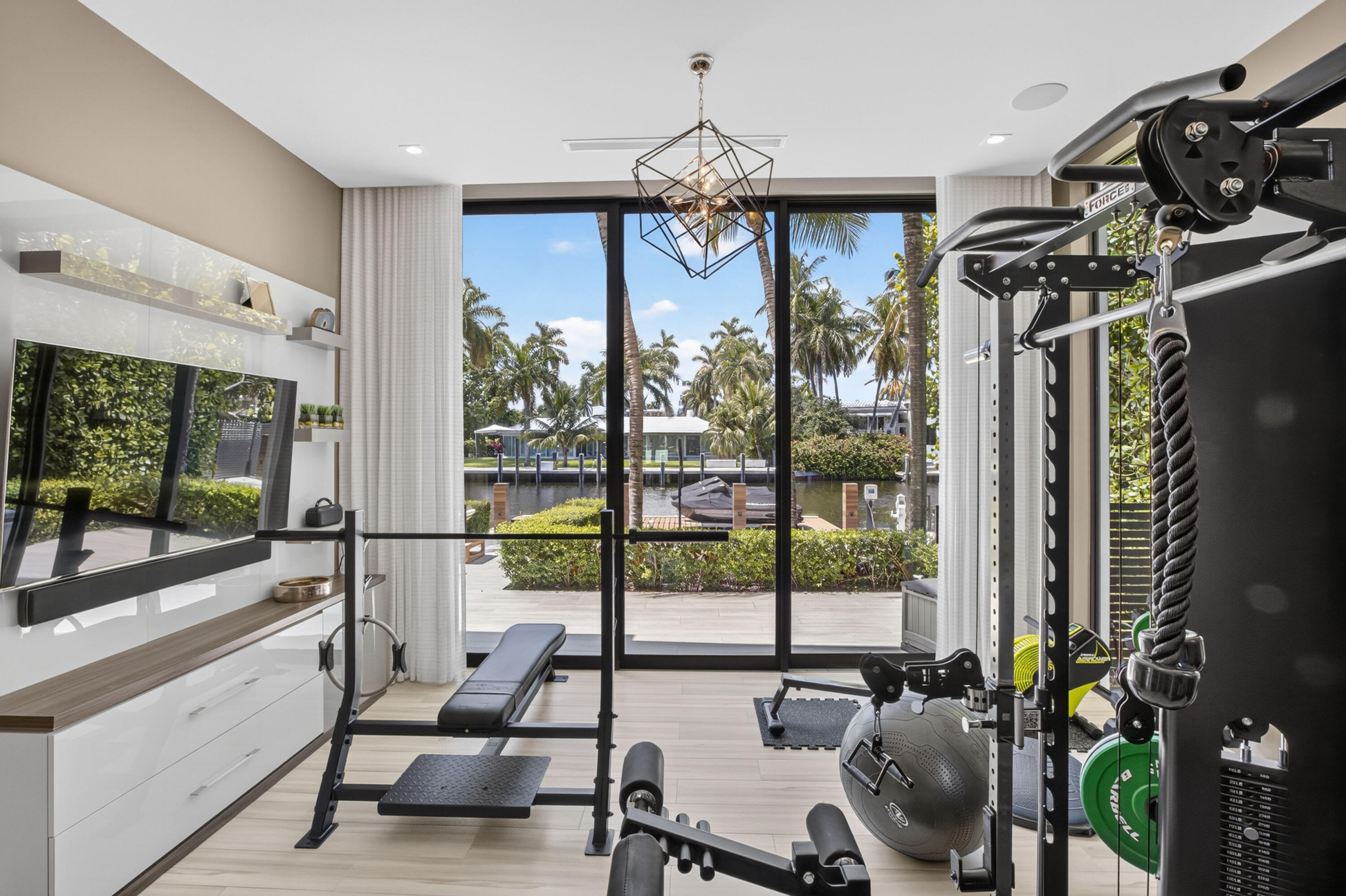 1 ROYAL PALM, Fort Lauderdale FL 33301
