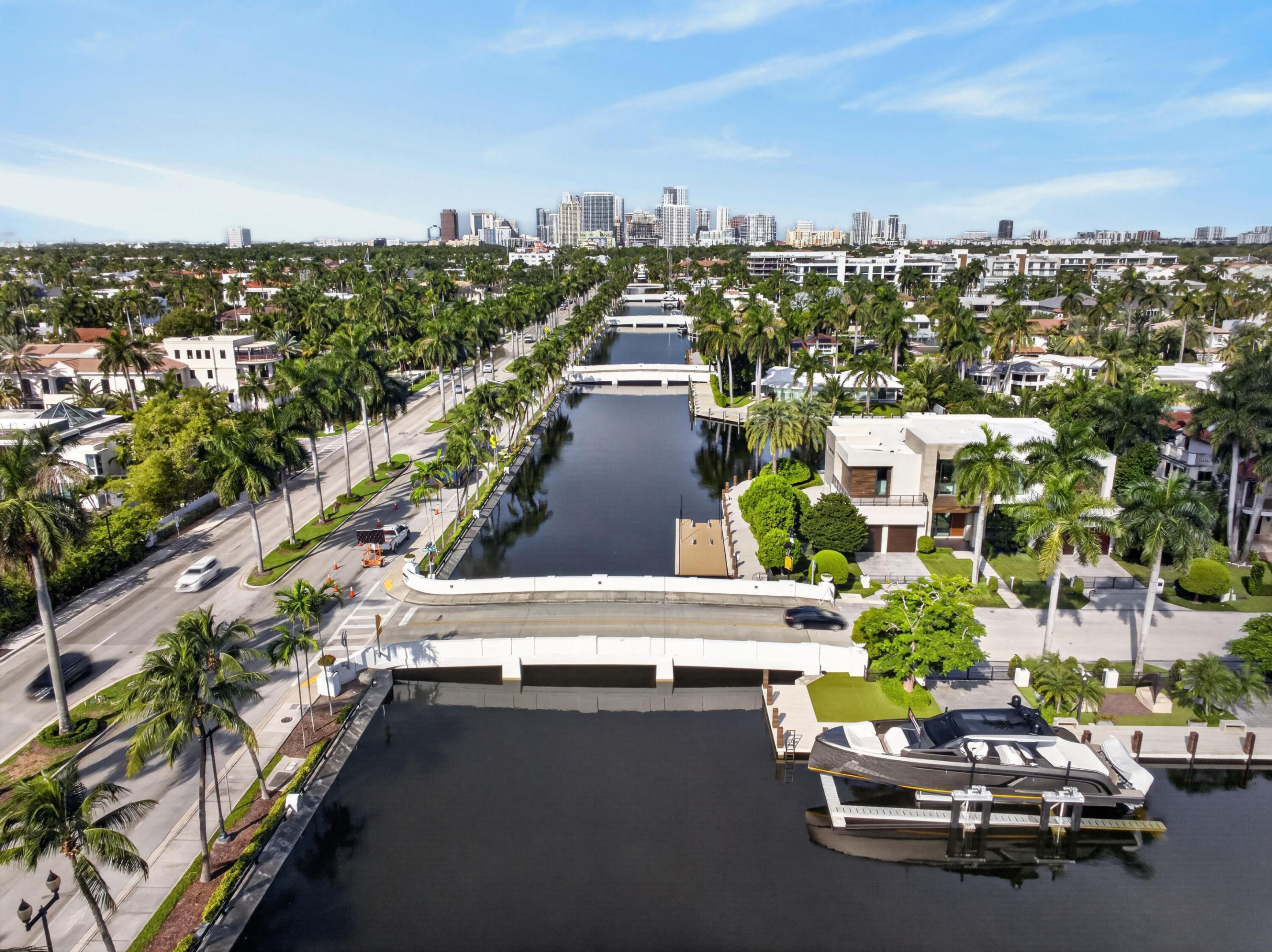 1 ROYAL PALM, Fort Lauderdale FL 33301