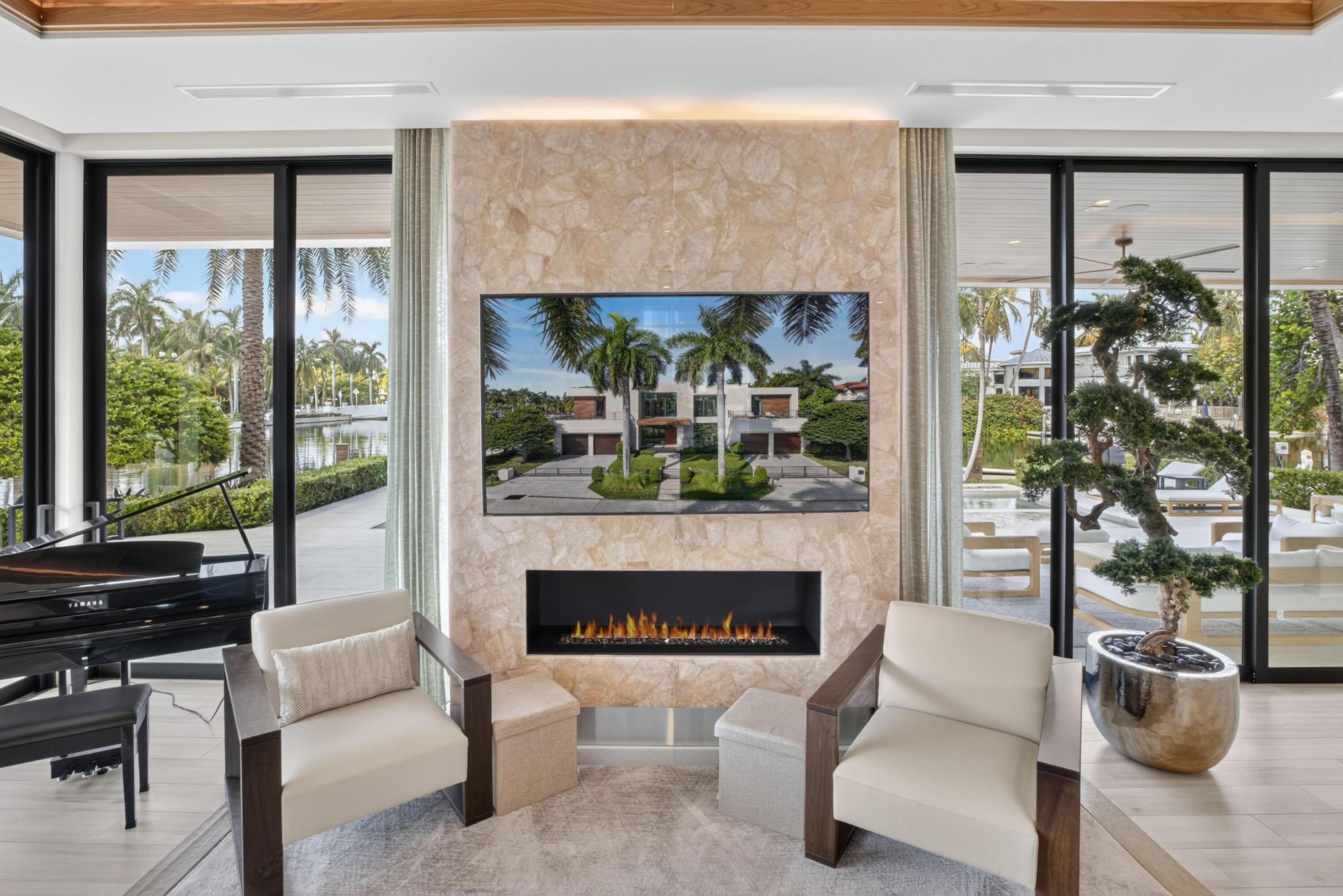 1 ROYAL PALM, Fort Lauderdale FL 33301