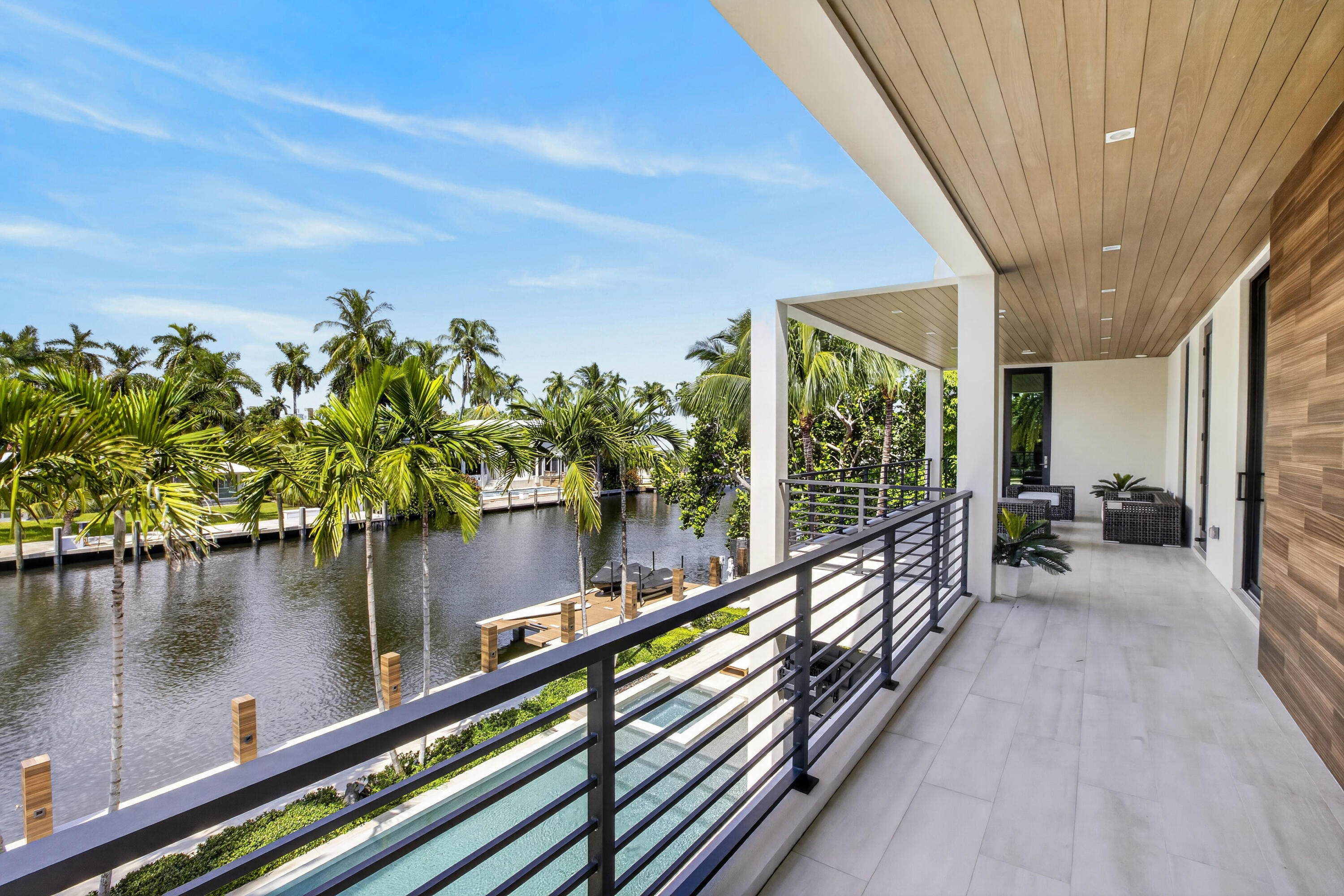 1 ROYAL PALM, Fort Lauderdale FL 33301