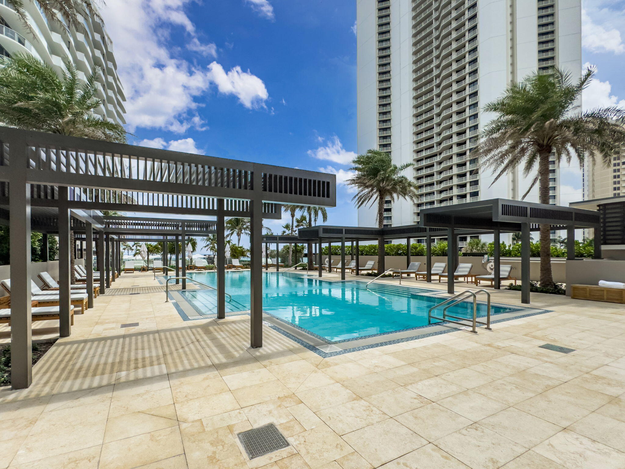 3100 N Ocean #P-805, Riviera Beach FL 33404