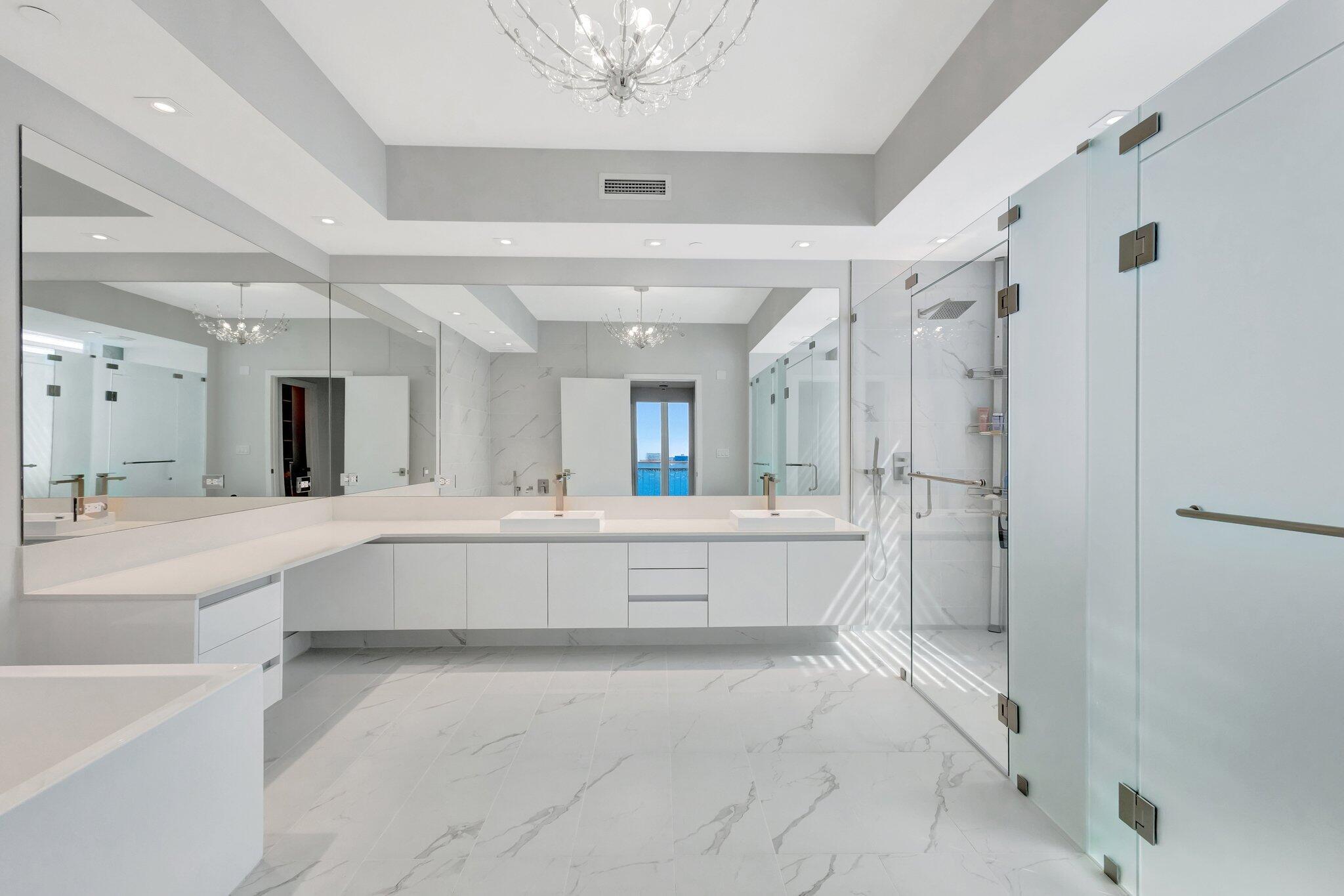 3100 N Ocean #P-805, Riviera Beach FL 33404