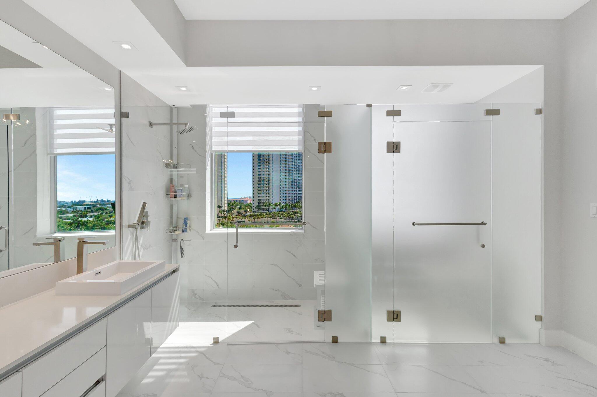 3100 N Ocean #P-805, Riviera Beach FL 33404