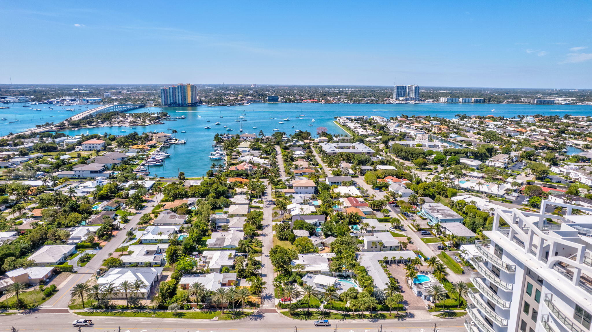 3100 N Ocean #P-805, Riviera Beach FL 33404