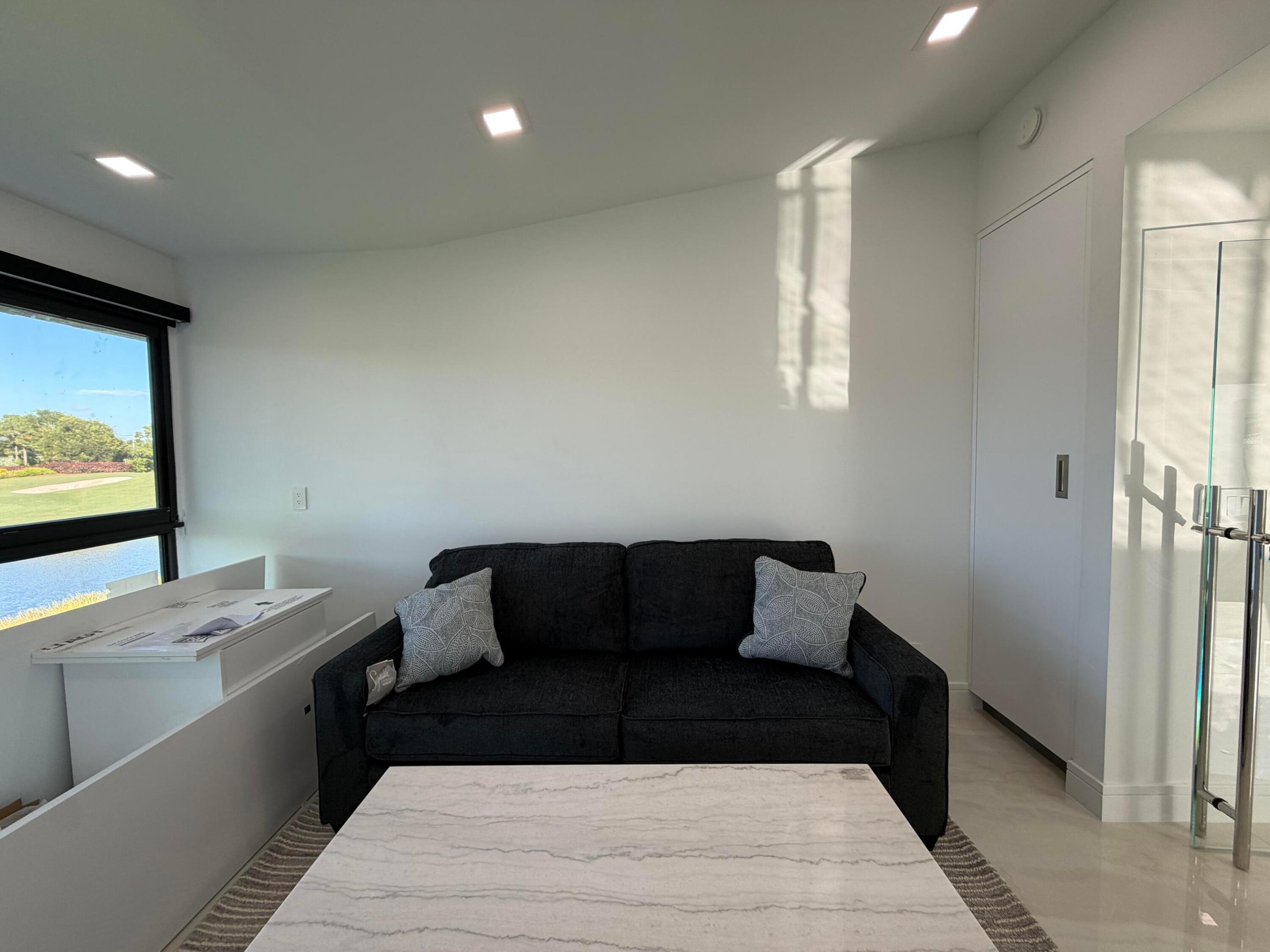 7689 Glendevon #1805, Delray Beach FL 33446