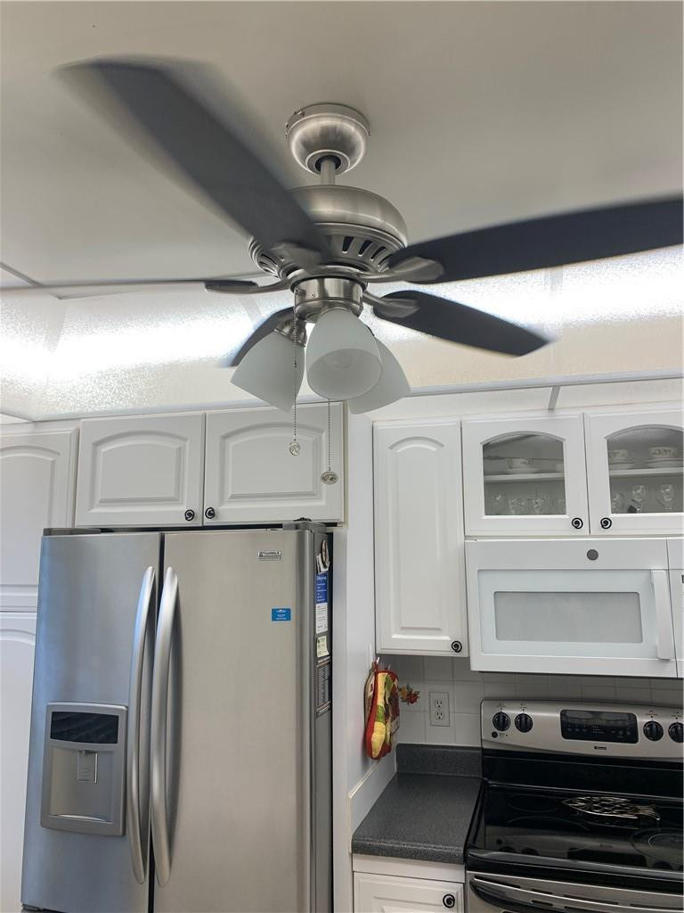 2305 LUCAYA #L4, Coconut Creek FL 33066