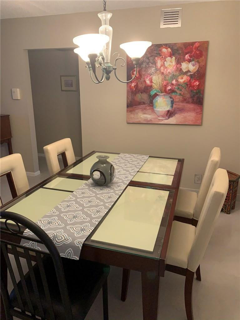 2305 LUCAYA #L4, Coconut Creek FL 33066