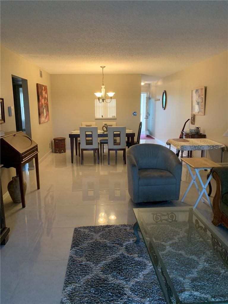 2305 LUCAYA #L4, Coconut Creek FL 33066