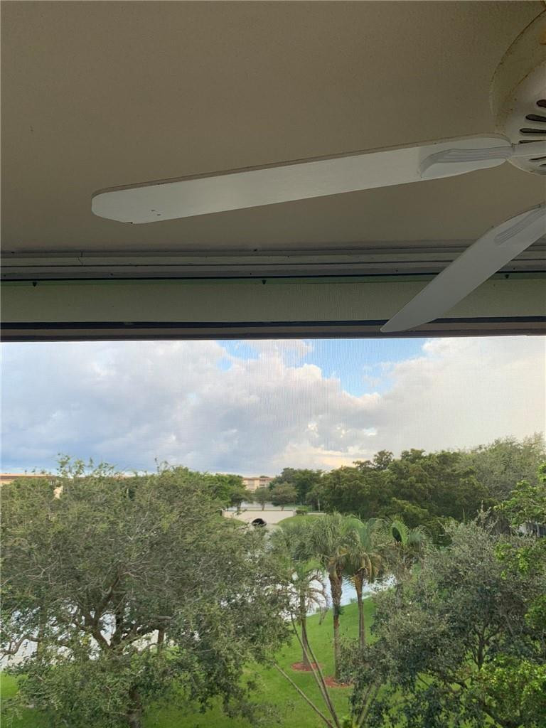 2305 LUCAYA #L4, Coconut Creek FL 33066