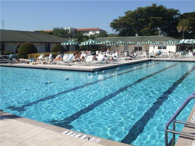 2305 LUCAYA #L4, Coconut Creek FL 33066