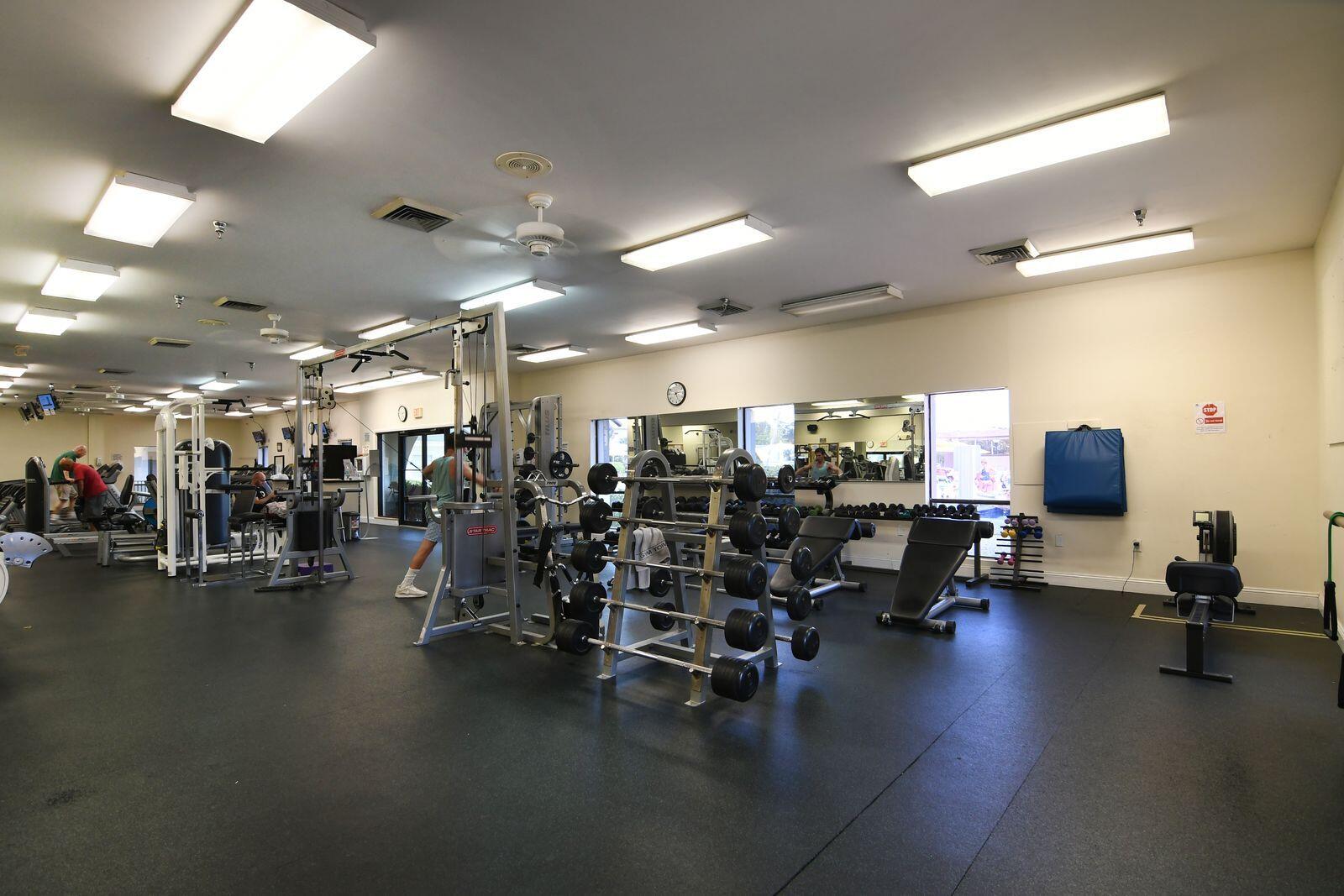 2305 LUCAYA #L4, Coconut Creek FL 33066