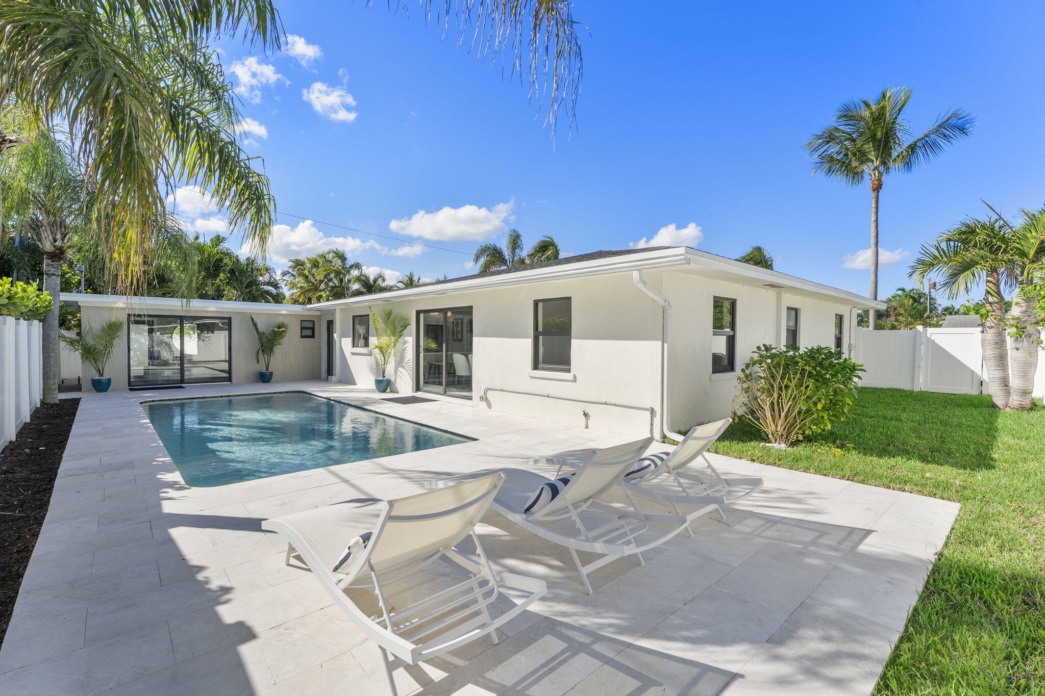 223 Vanderbilt, Lake Worth FL 33460