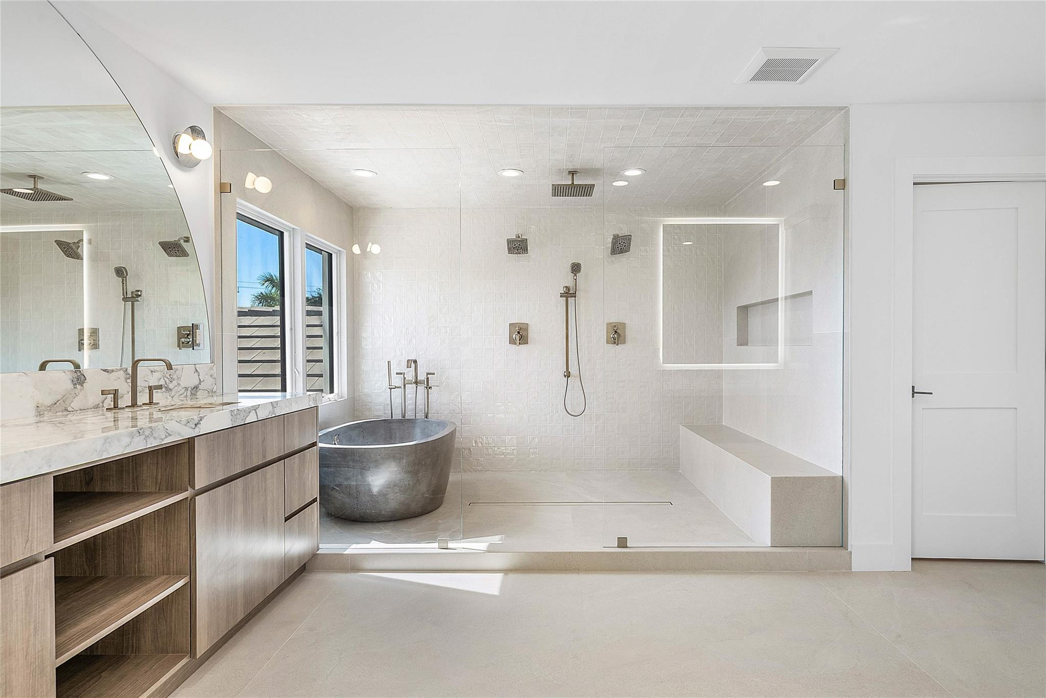 8 LEEWARD, Tequesta FL 33469