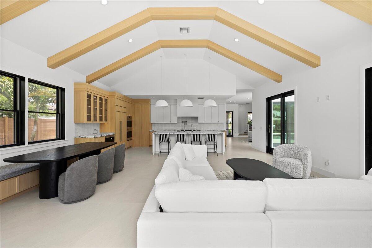 8 LEEWARD, Tequesta FL 33469