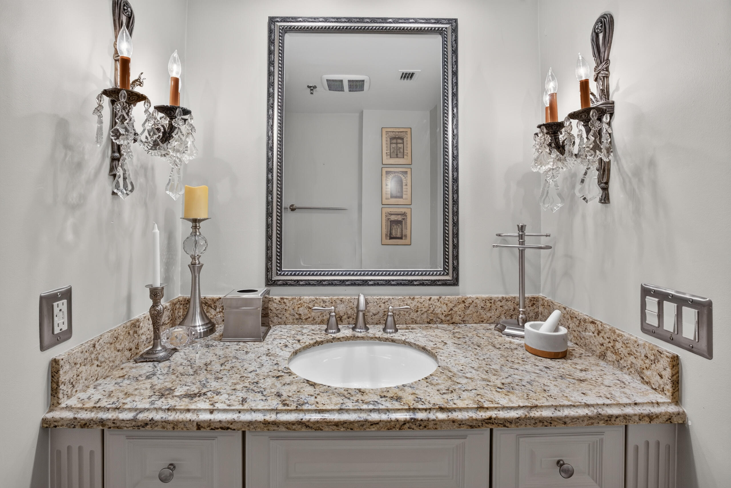 11370 Twelve Oaks #111, North Palm Beach FL 33408