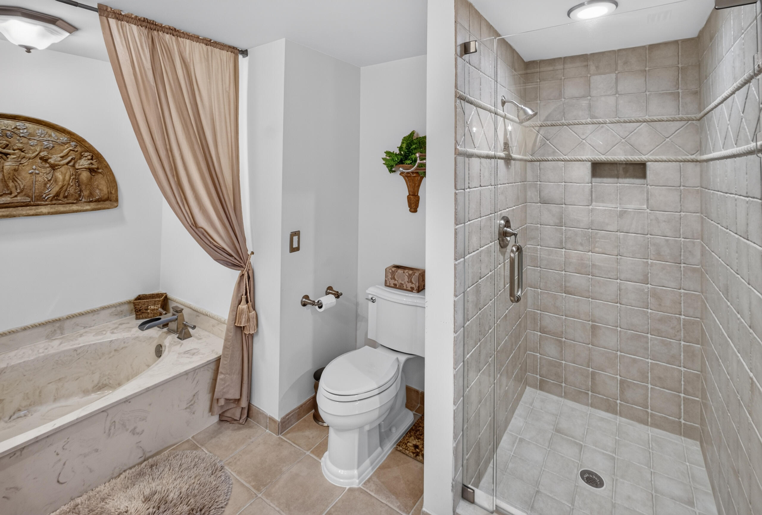 11370 Twelve Oaks #111, North Palm Beach FL 33408