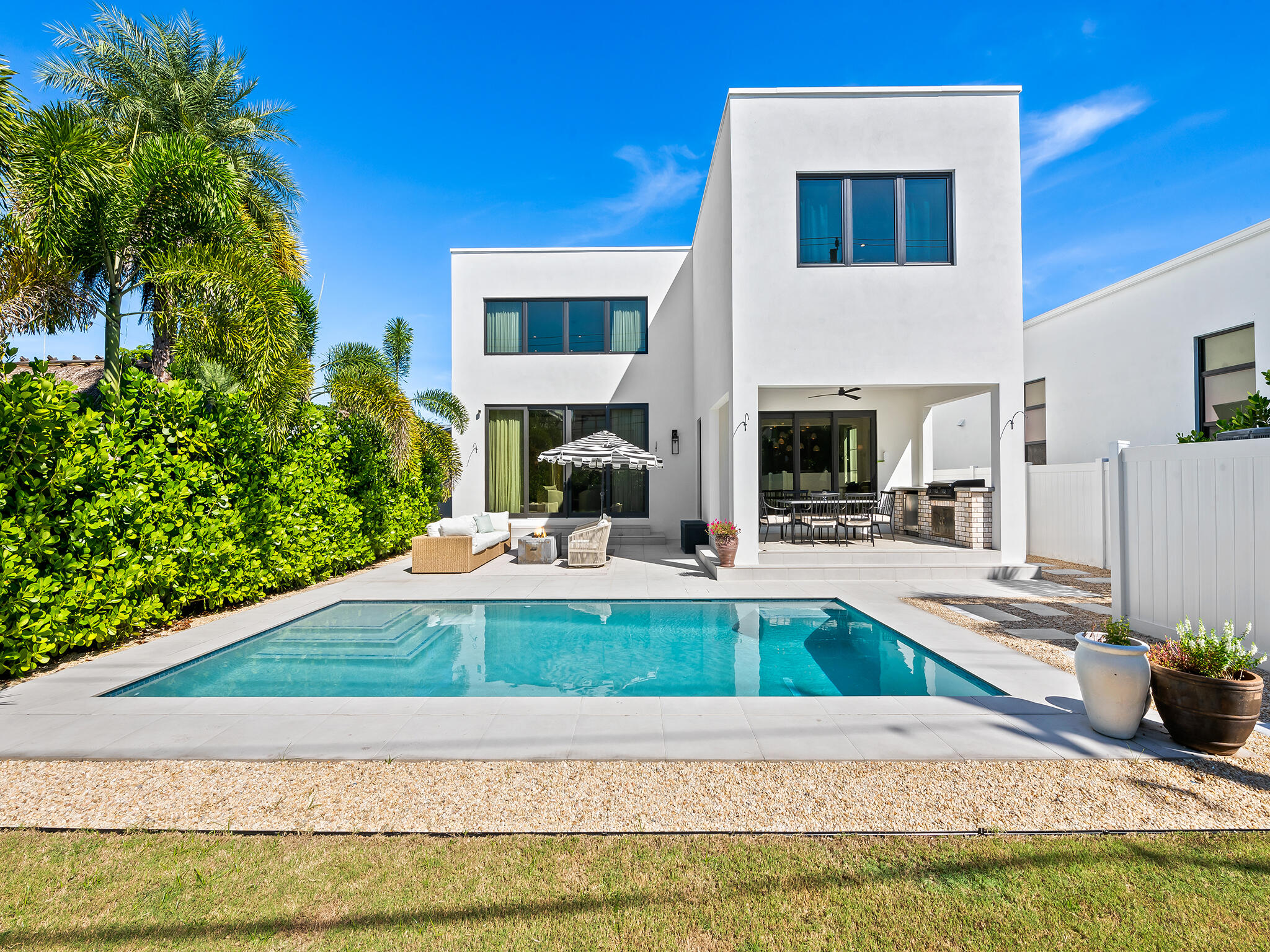 1317 NE 17th, Fort Lauderdale FL 33304